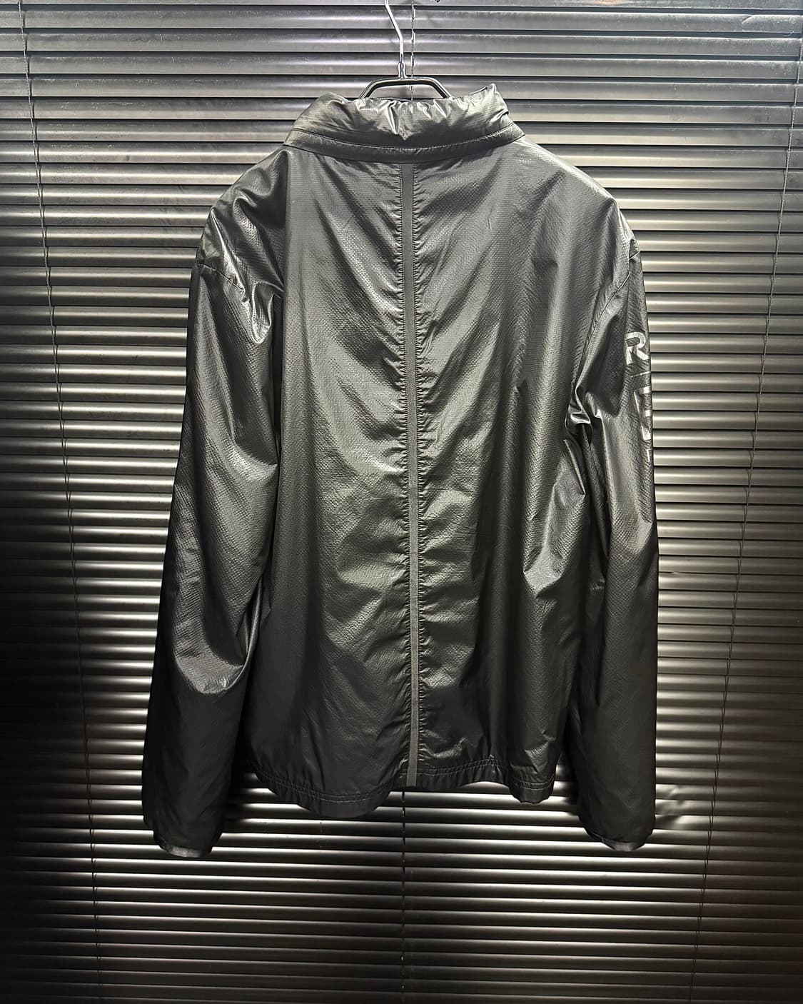 엠포리오 아르마니 리복 고프코어 집업 자켓 하이넥 바람막이 우븐 M 95 상품이미지7