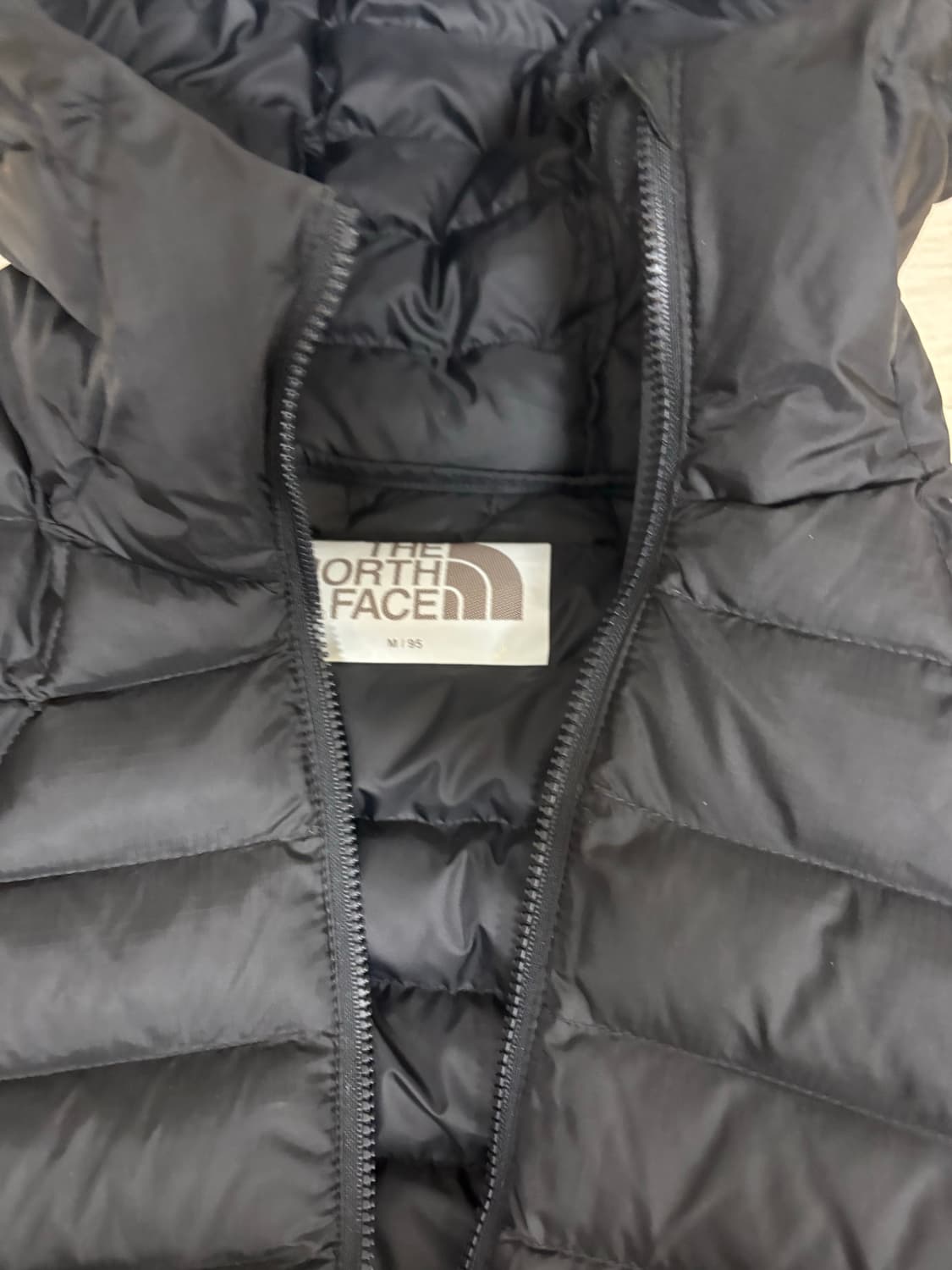 노스페이스 벤투스 경량패딩 블랙 M 상품이미지3