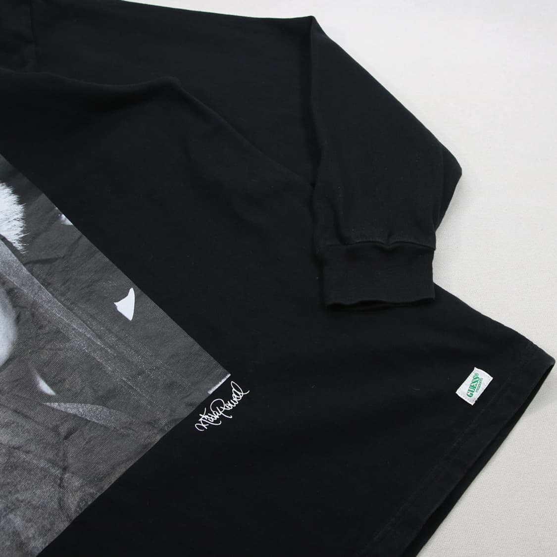 (착용컷) GUESS GREEN LABEL 그레이스 존스 롱 슬리브  상품이미지6