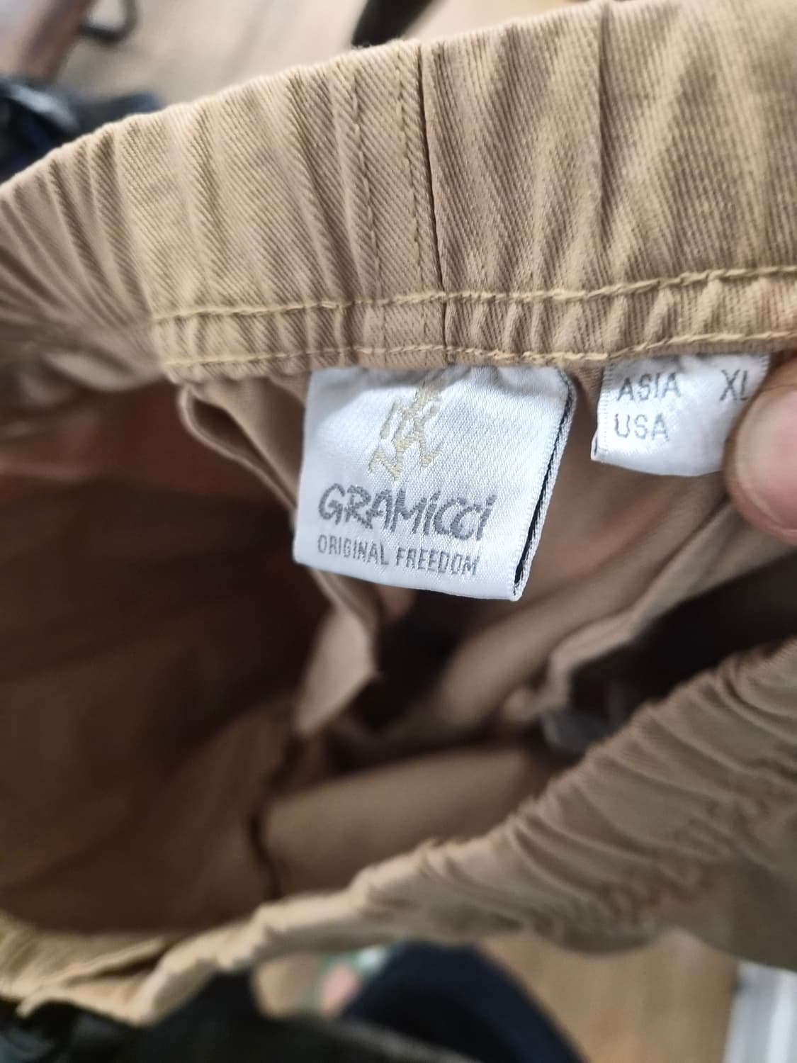 XL) 그라미치 루즈 테이퍼드 팬츠 팝니다 상품이미지4