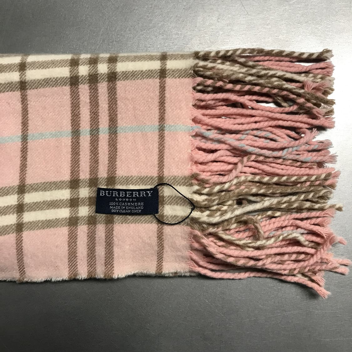 버버리 정품 캐시미어 머플러 핑크 상품이미지2