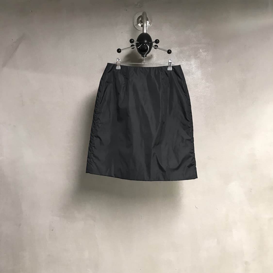 프라다 스커트 블랙 40 상품이미지6