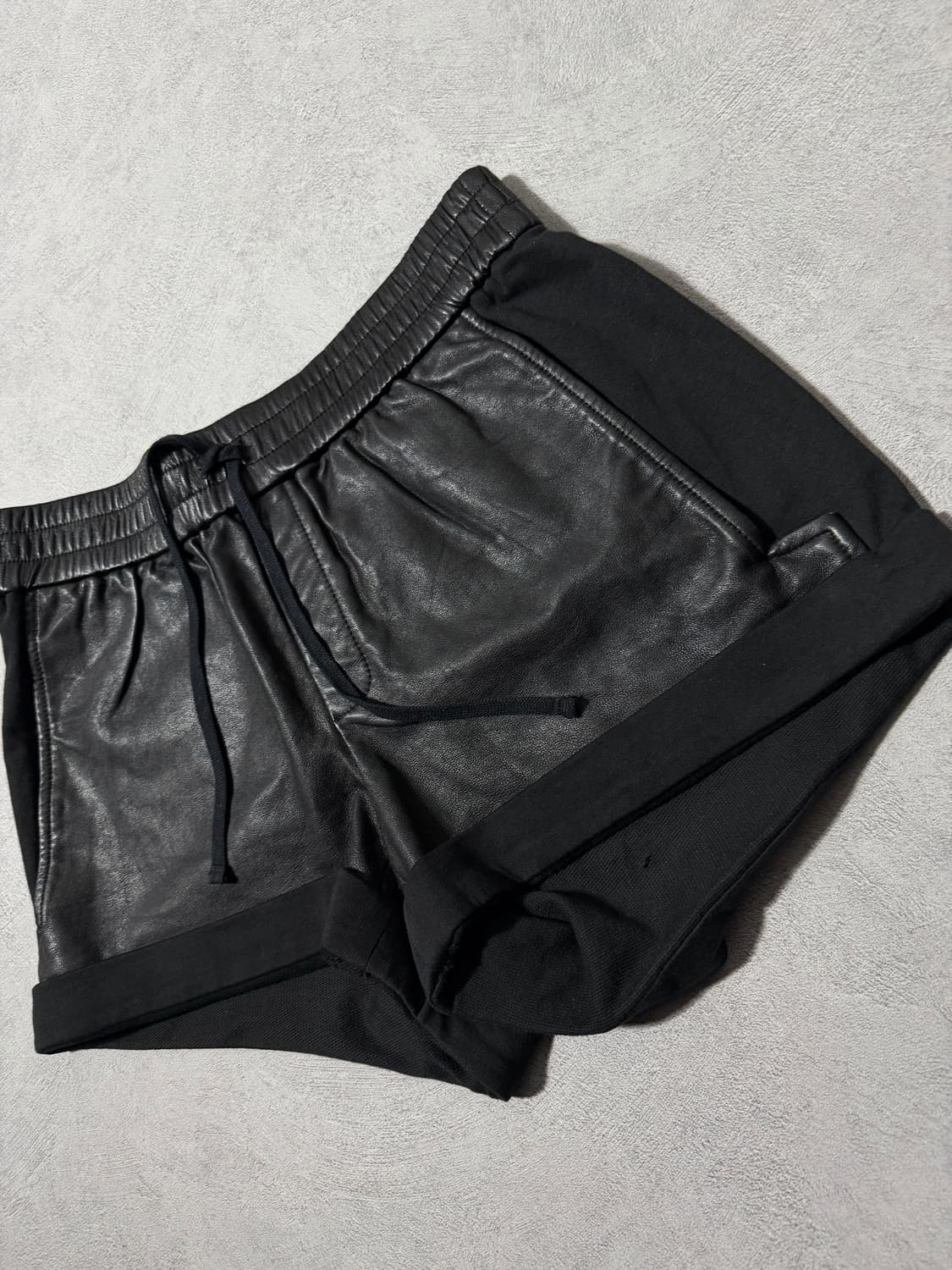 헬무트 랭 레더 숏 팬츠 상품이미지4