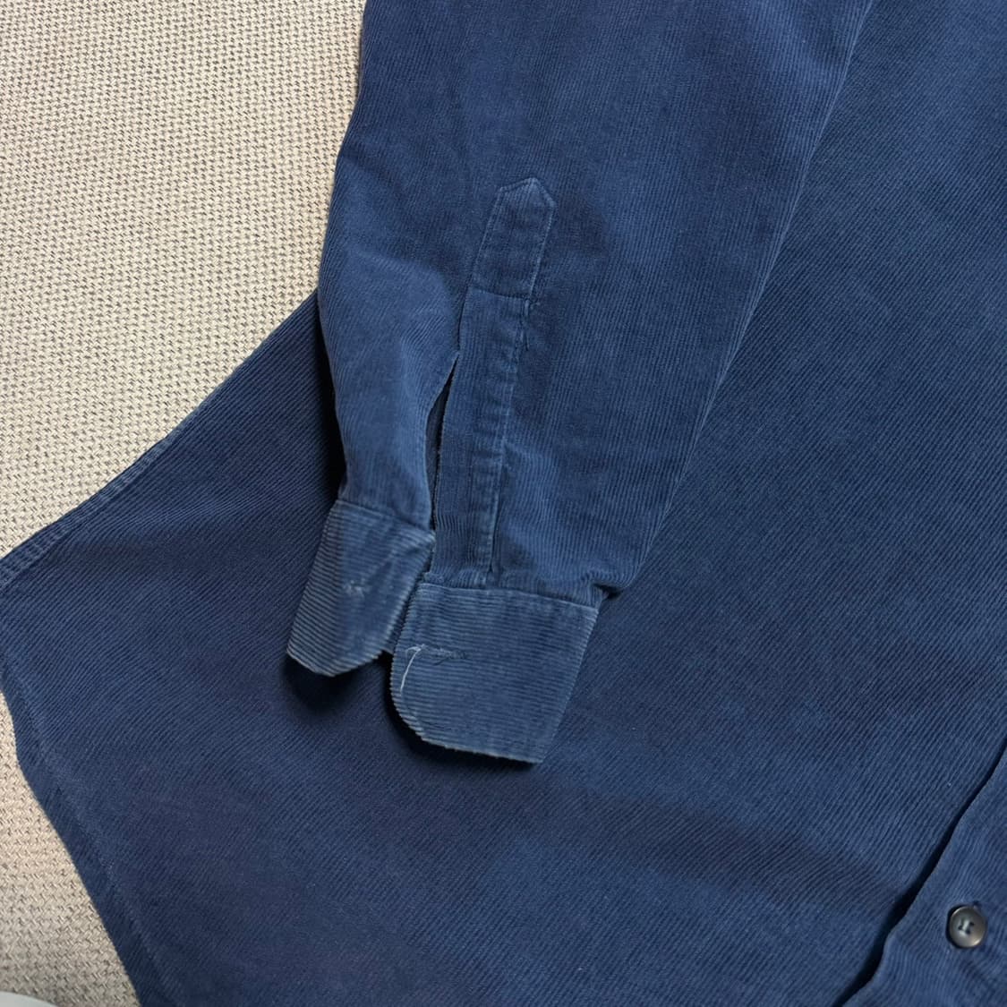 칼하트 코듀로이 오버 셔츠 상품이미지4