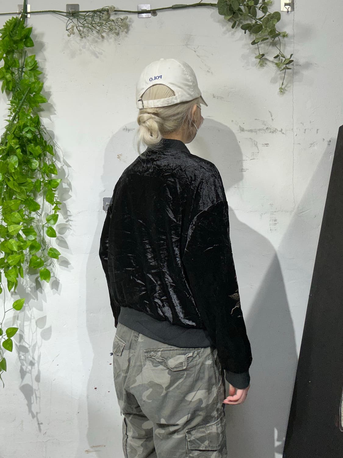 일본 빈티지 꽃 자수 블랙 스카잔 오리앤탈 크롭 자켓   상품이미지3