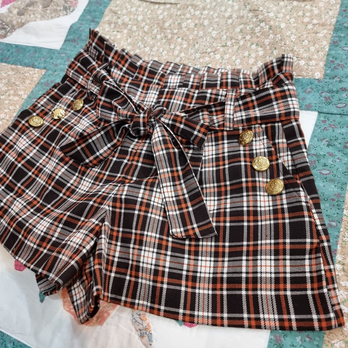 하이웨스트 체크 골드버튼 리본 쇼츠 상품이미지2