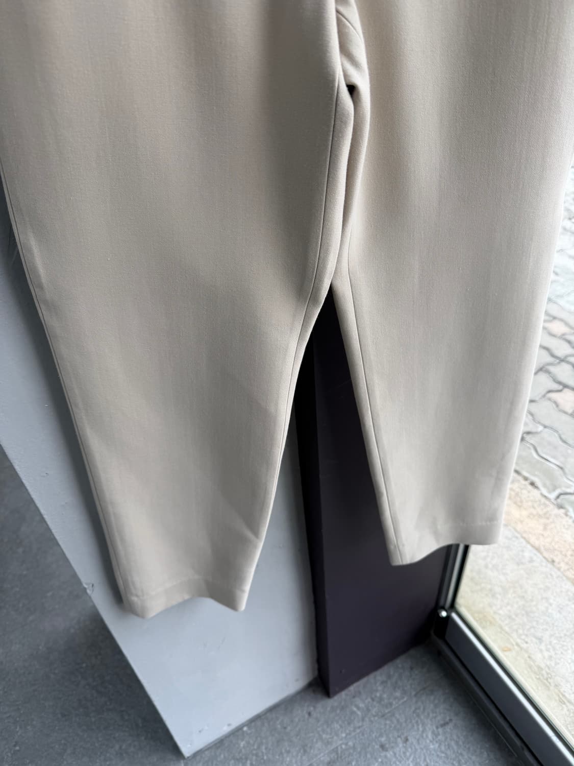 30/ 시스템옴므 22FW 베이직 기능성 팬츠 상품이미지4