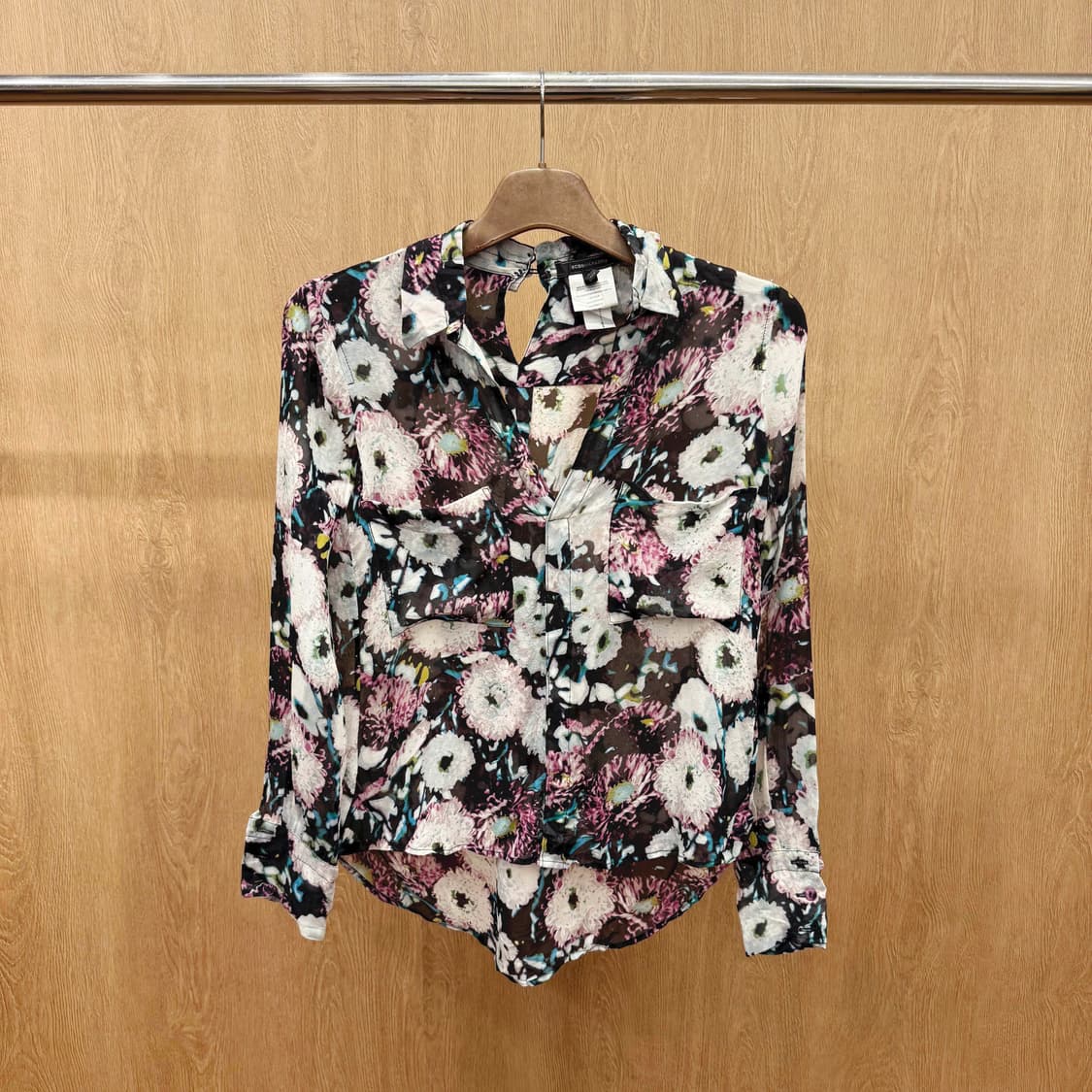 비씨비지 막스아즈리아 플라워 패턴 실크 블라우스 시스루 브이넥 셔츠 상품이미지2