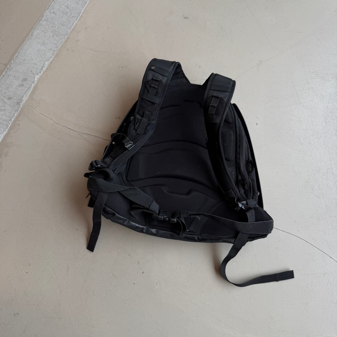 오클리 하드쉘 백팩 상품이미지3