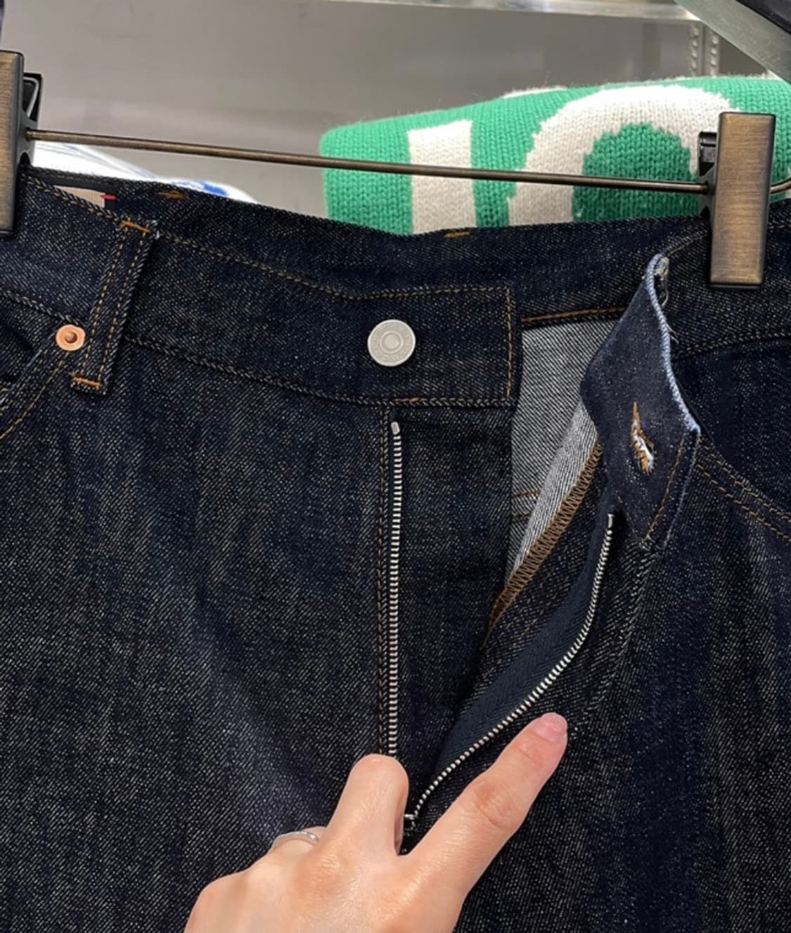 남성 구찌 레귤러핏 워시드 다크블루 데님 상품이미지4