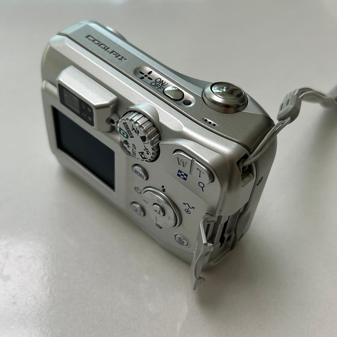 [근본 실버🩶] 니콘 쿨픽스 3200 빈티지 디카 nikon 상품이미지5