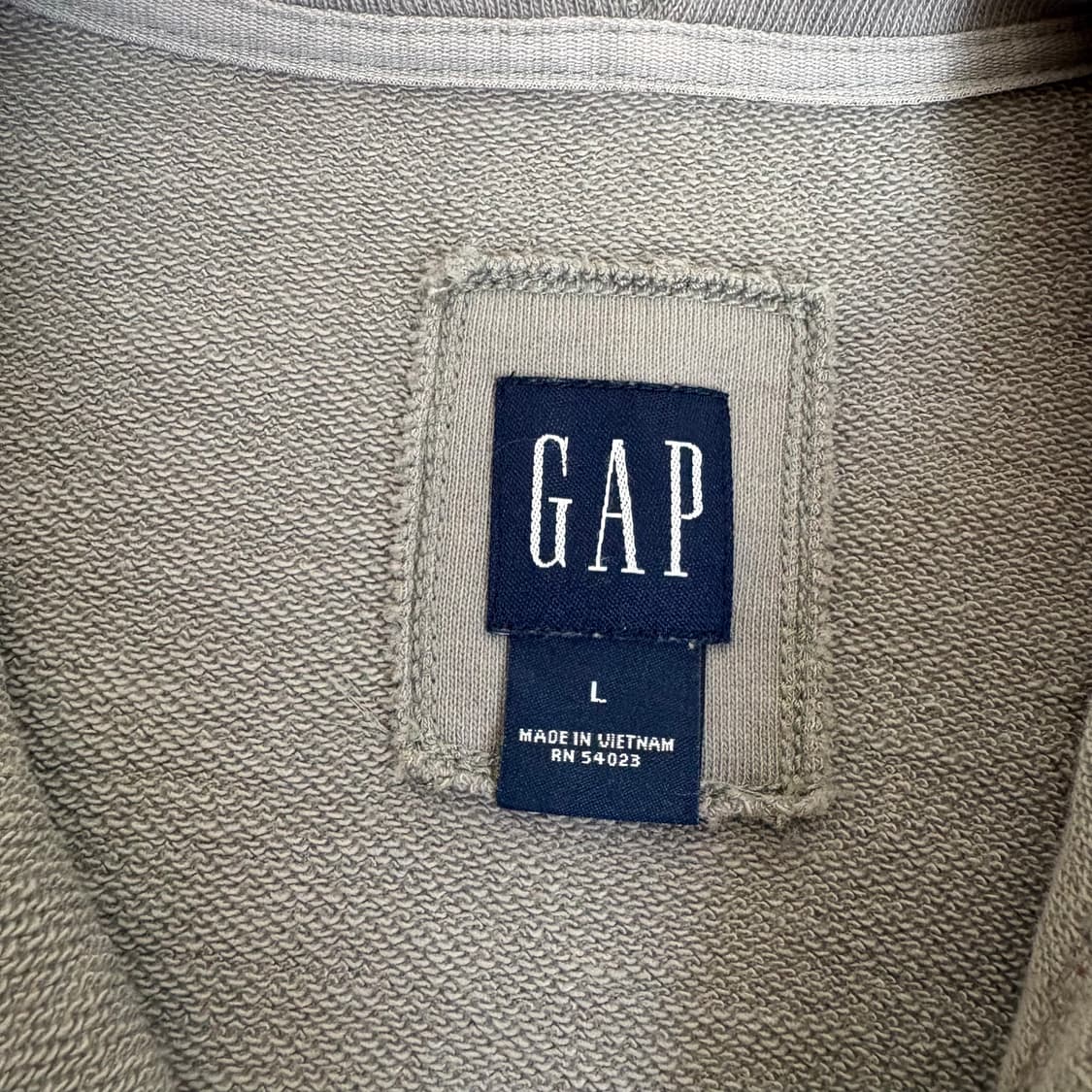 갭 gap 레드 스티치 컷 오프 후드 집업 상품이미지7