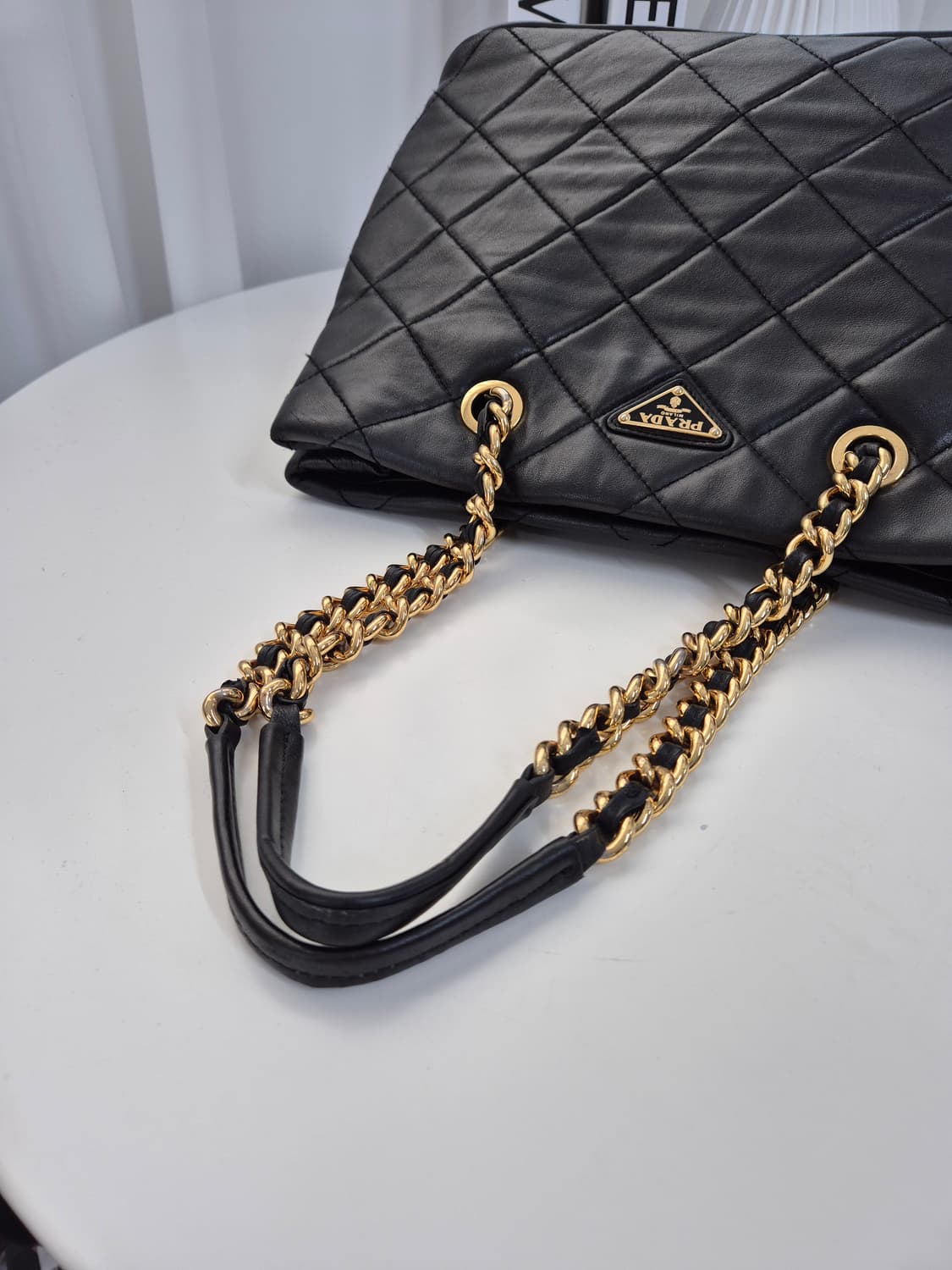 프라다 퀄팅 토트백 상품이미지5