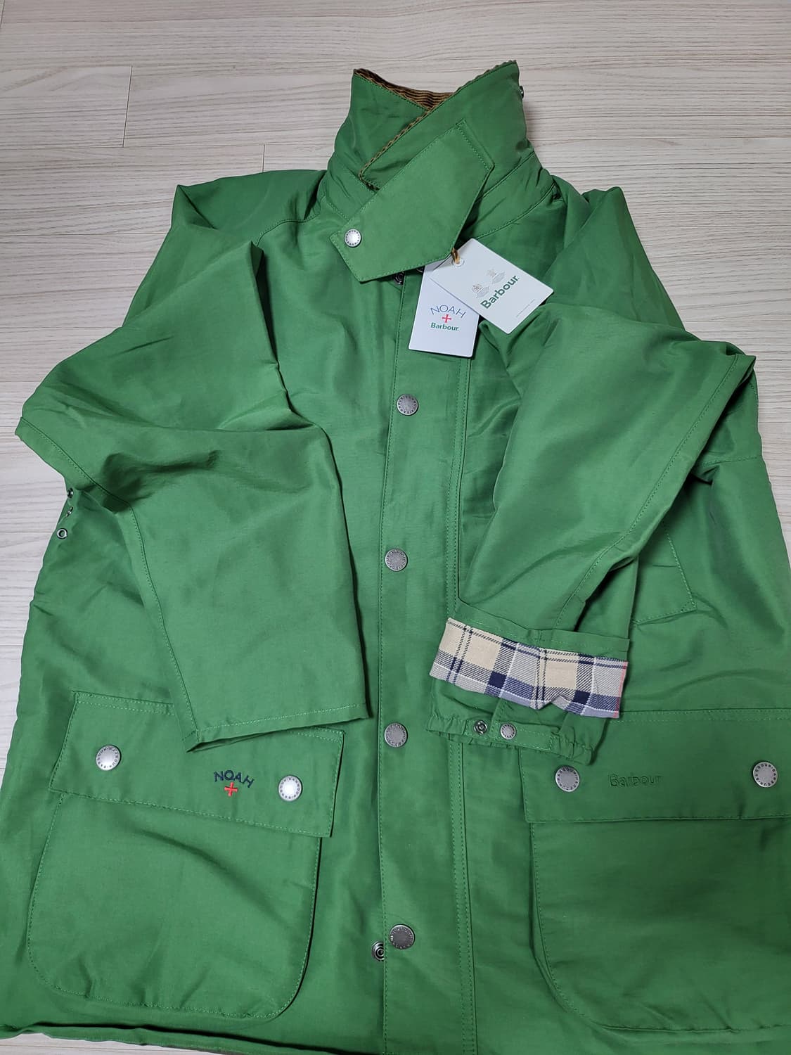 바버 X 노아 비데일 논왁스 자켓 켈리 그린(M사이즈)새상품 상품이미지7