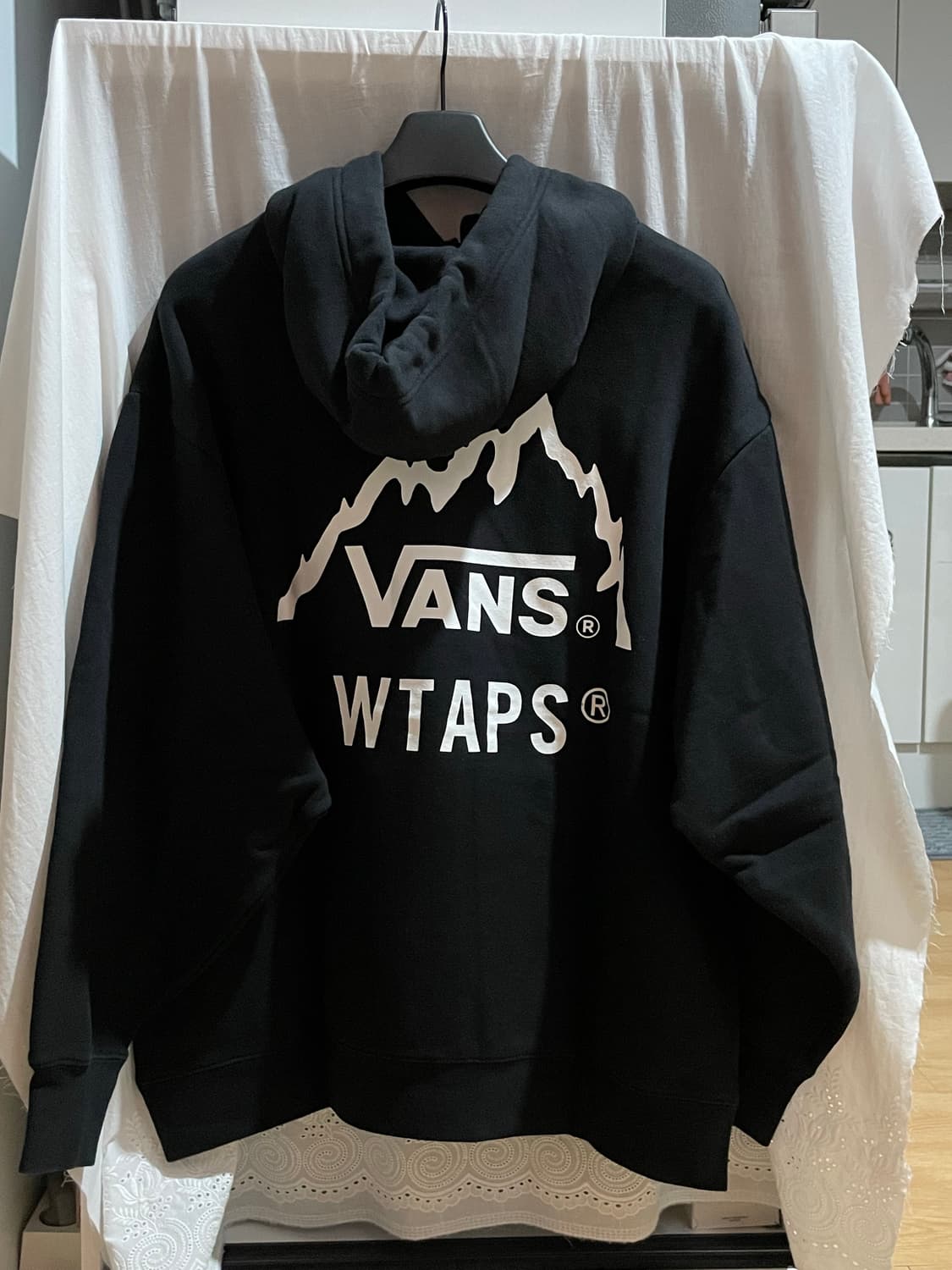 반스X더블탭스 Vans Wtaps 후드 블랙 상품이미지2