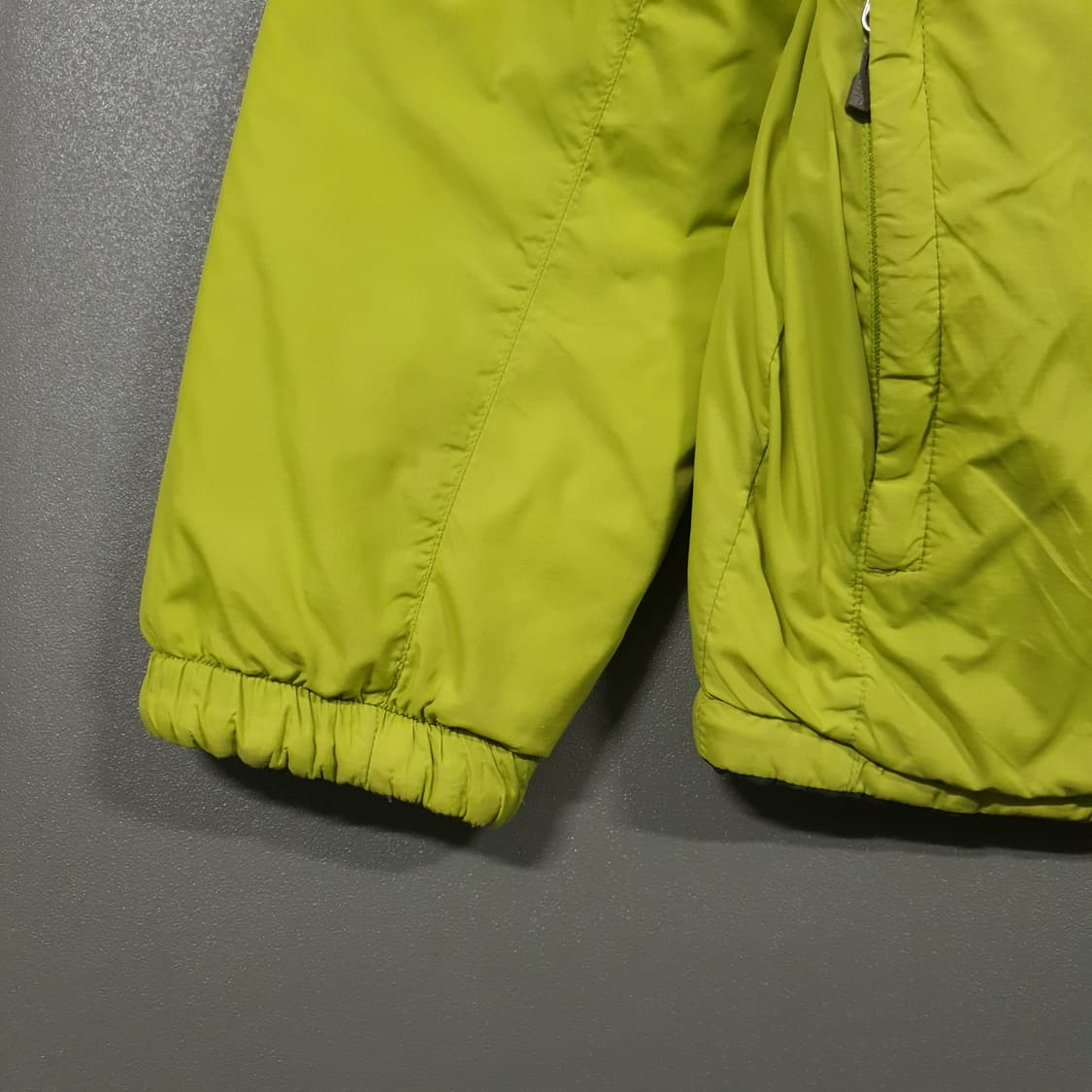 L) 노스페이스 프리마로프트 리버서블 양면 인슐레이션 경량 패딩 자켓 상품이미지6