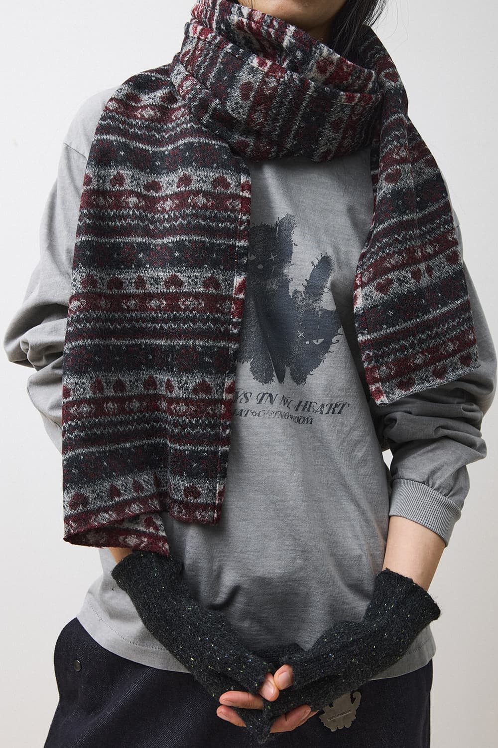 해칭룸 하트 울 머플러 상품이미지1