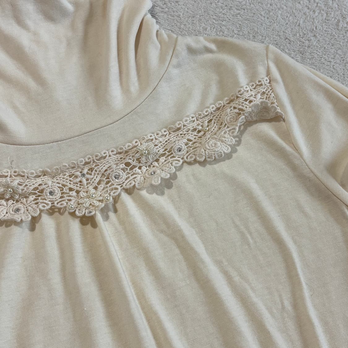 일본빈티지 액시즈팜 아이보리 레이스 플라워포인트 이너 탑 상품이미지2