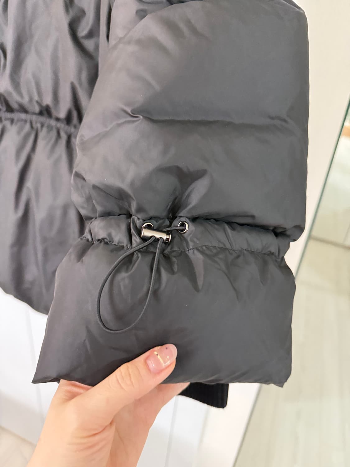 베라왕 여성 패딩 블랙 상품이미지3