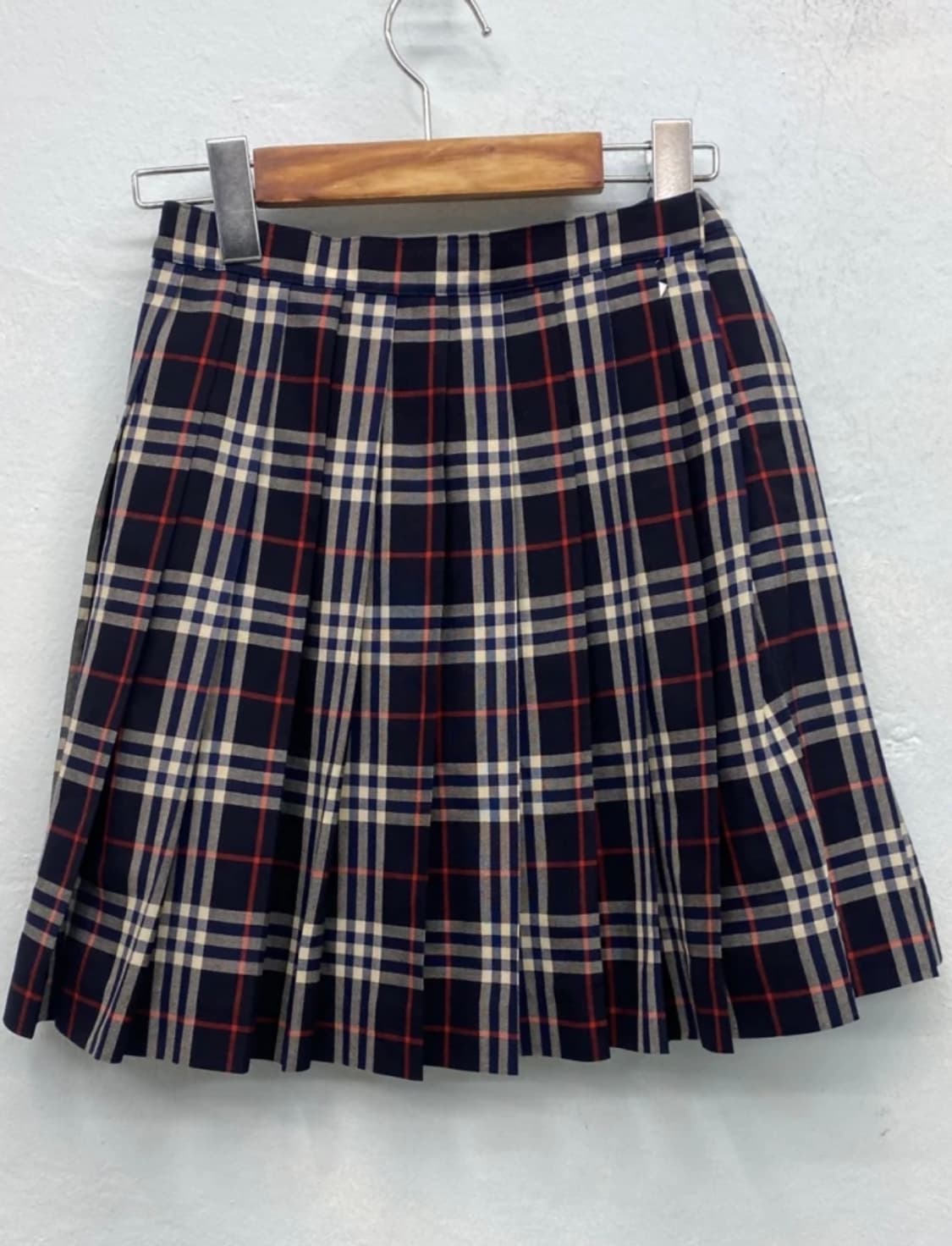 [9275]Burberry navy check mini skirt 상품이미지5