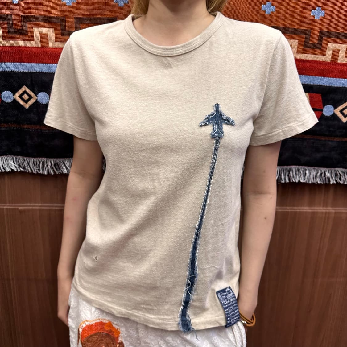 Beige Denim Patch Detail T-Shirt  상품이미지2