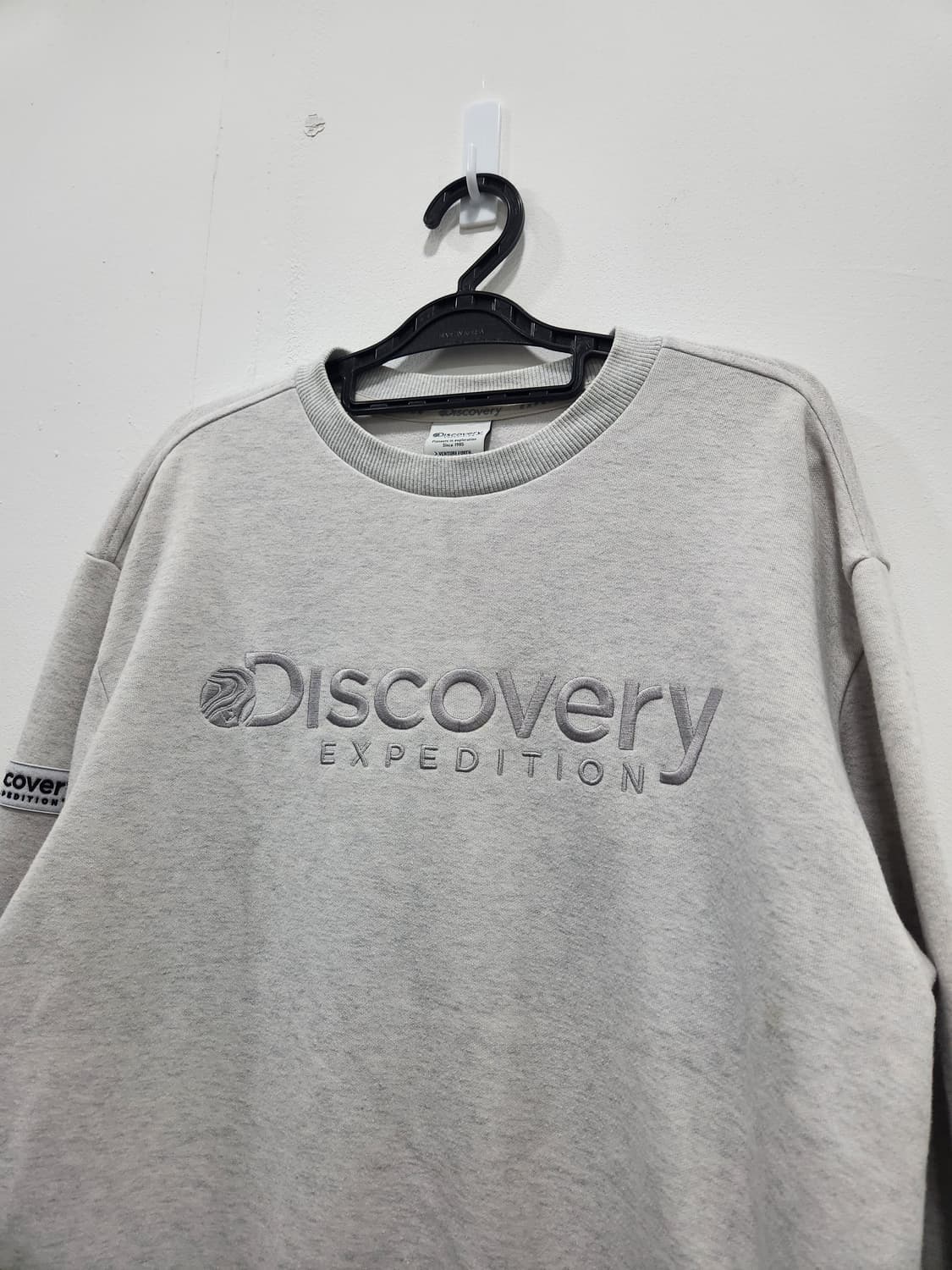 디스커버리 익스페디션 맨투맨 티셔츠 그레이 남성 95사이즈 상품이미지2
