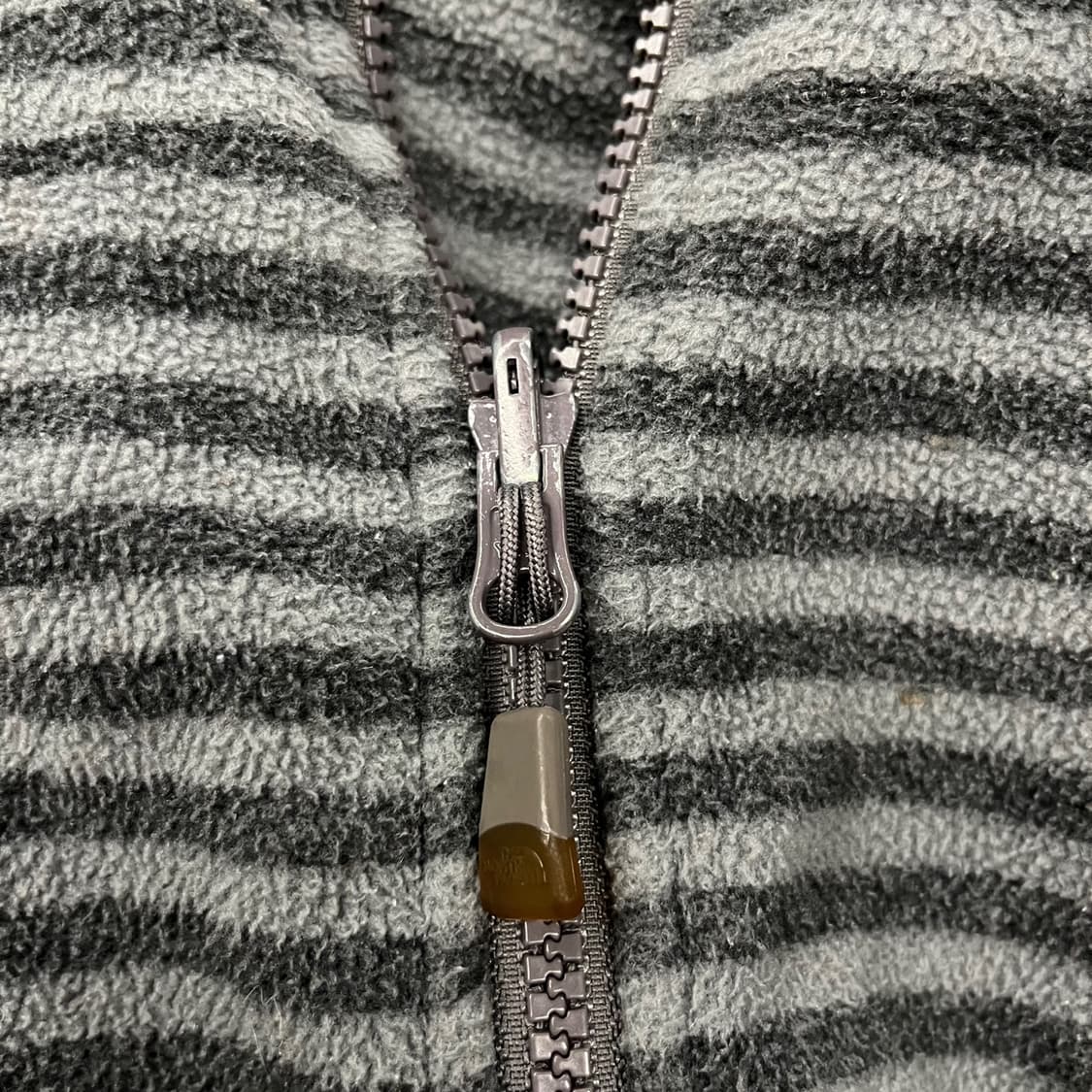 노스페이스 스트라이프 줄무늬 그레이 후리스 85 상품이미지9