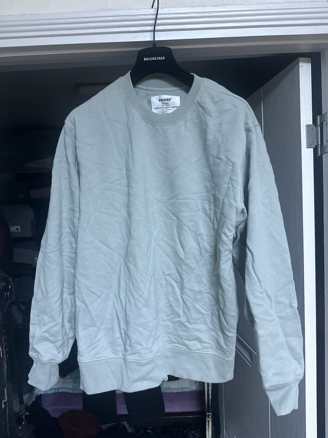 [XL] 로맨틱파이어리츠 맨투맨 상품이미지1