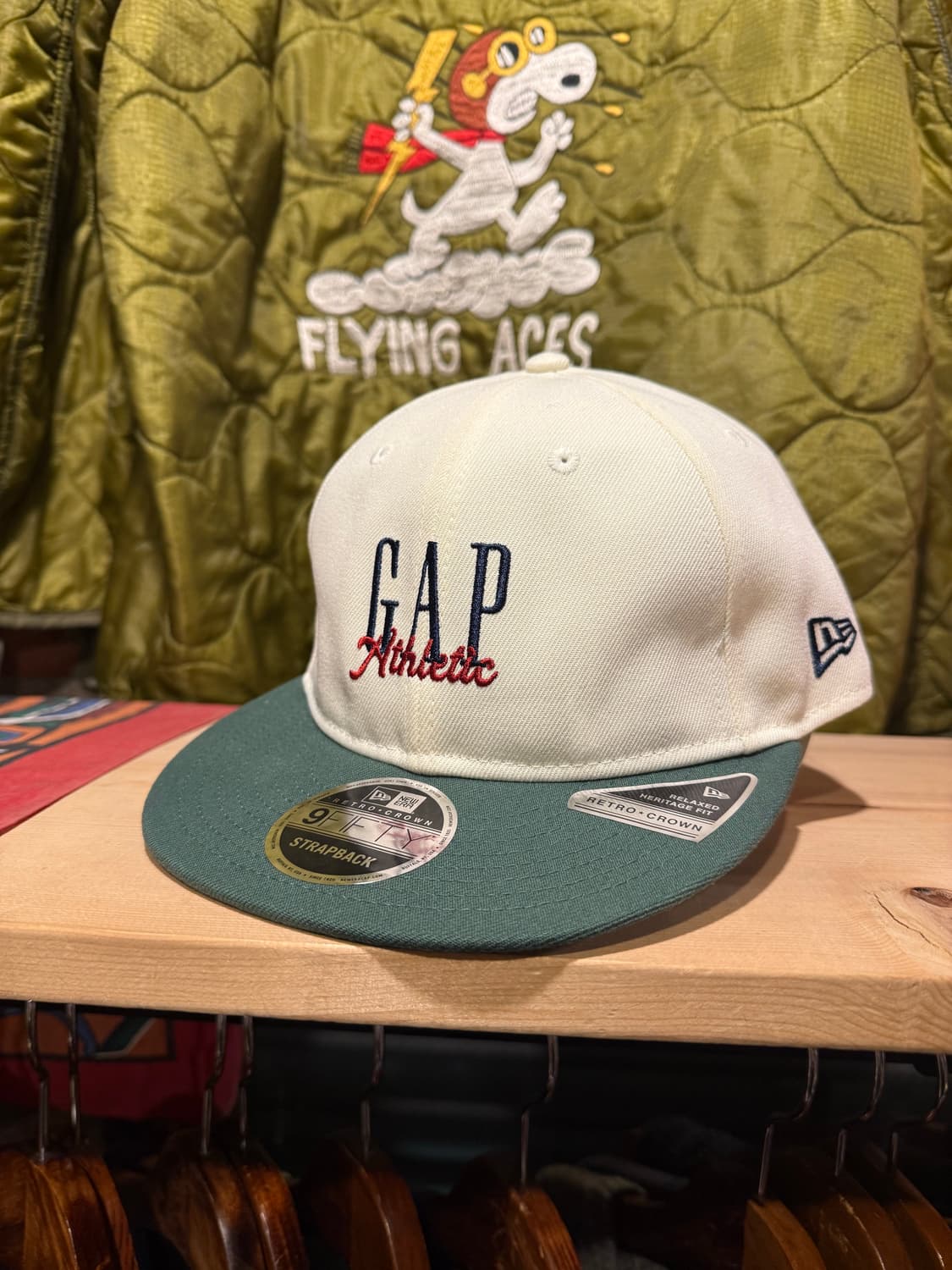 갭 x 뉴에라 볼캡 상품이미지1