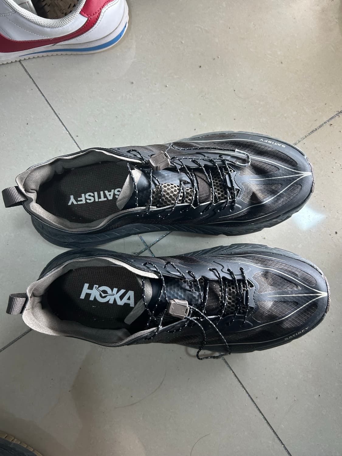 호카 x 새티스파이 마파테 스피드 4 상품이미지1