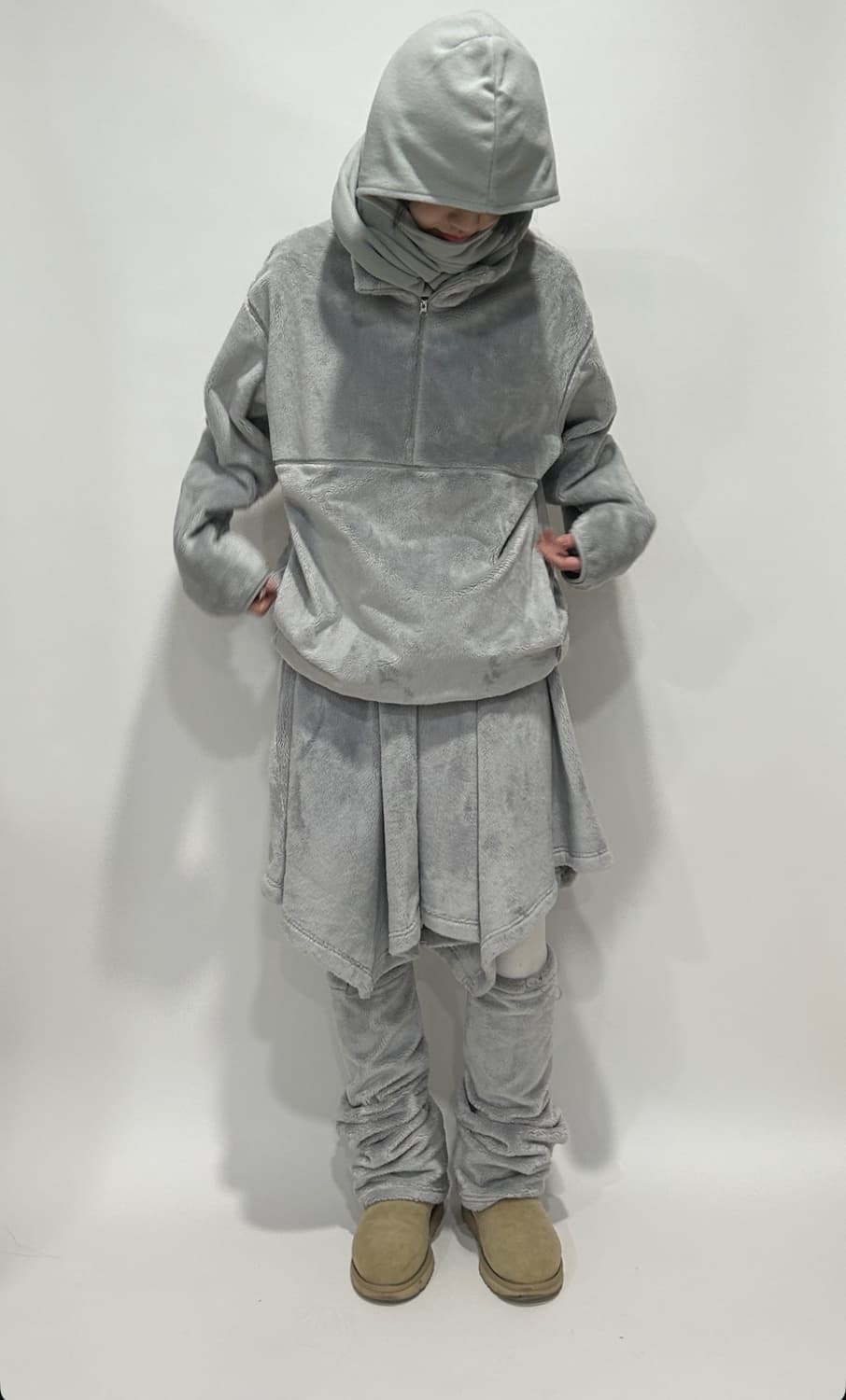 지초이 컴포트 23-007 플리스 스커트 + 워머 misty 세트 상품이미지1