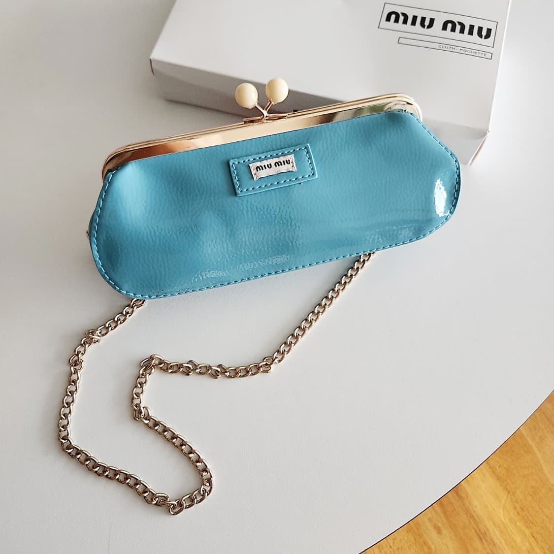 미우미우 캔디 체인 클러치백 상품이미지2