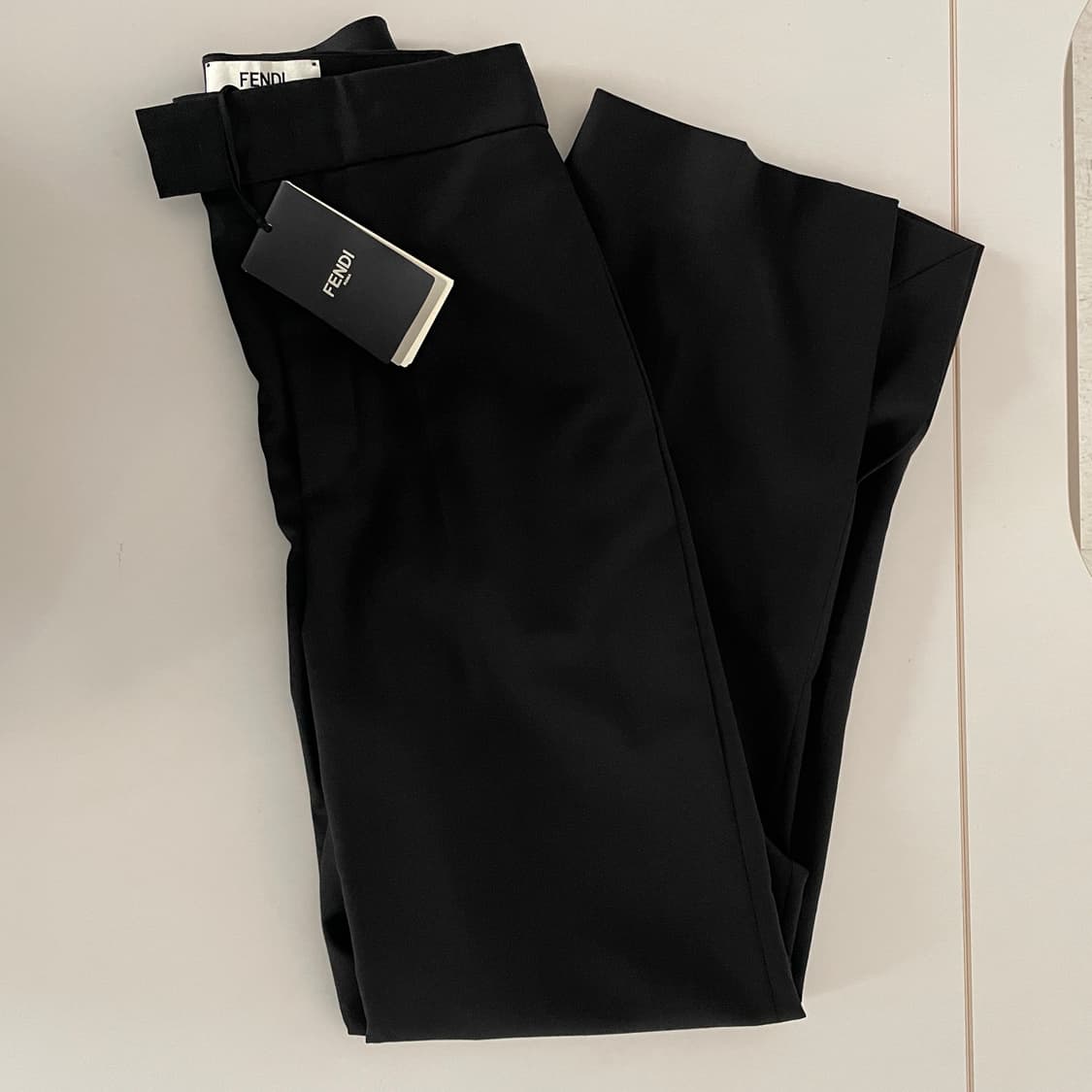 새상품 펜디 부츠컷 슬랙스 상품이미지3