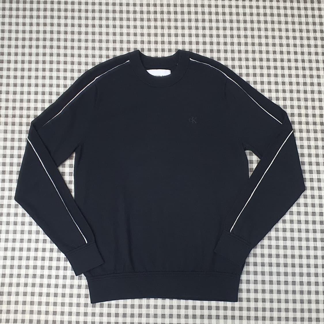 캘빈클라인 얇은 면 니트 남자95 상품이미지1