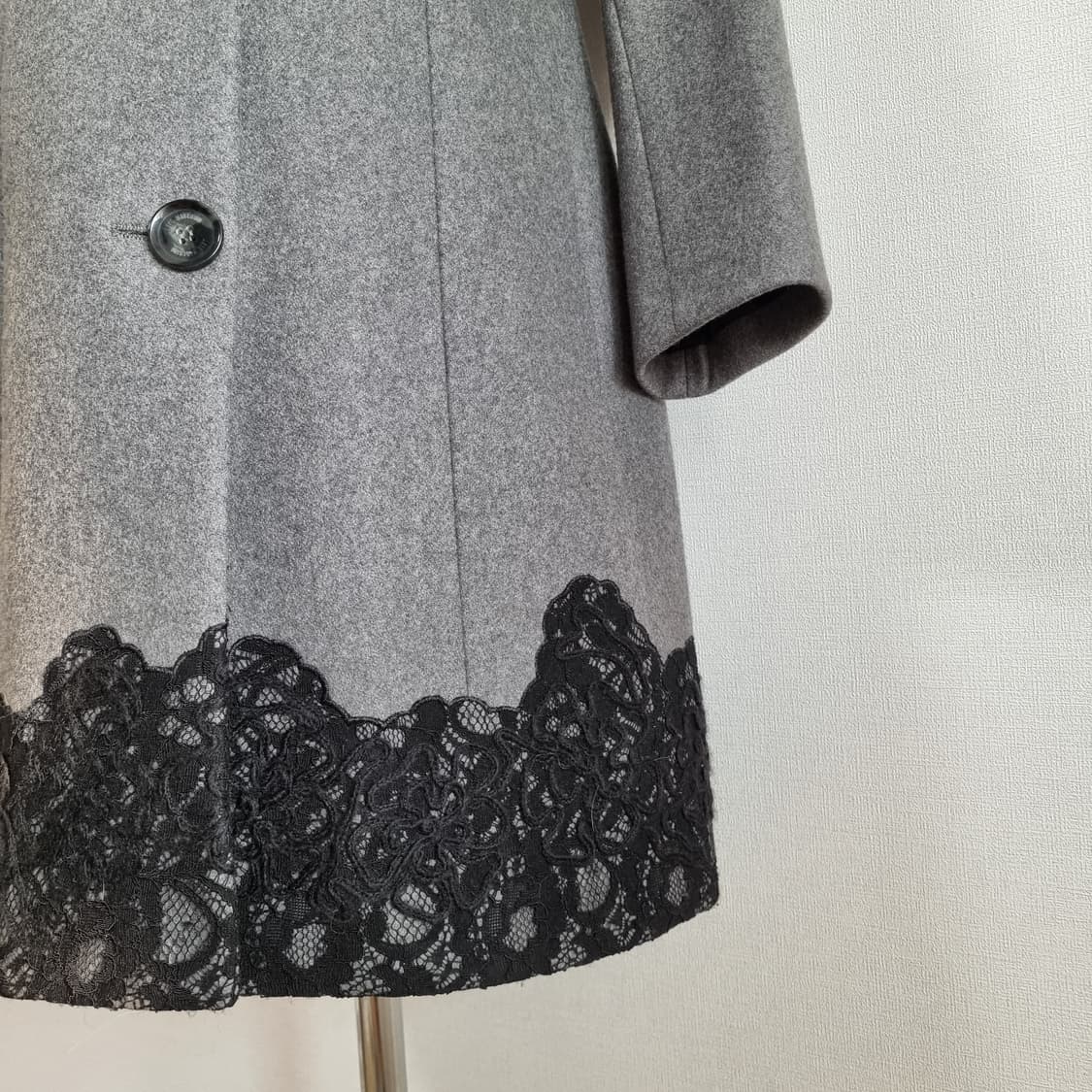 러브 모스키노 코트 울70% 캐시미어10% (55) 상태완벽/1회착 상품이미지7