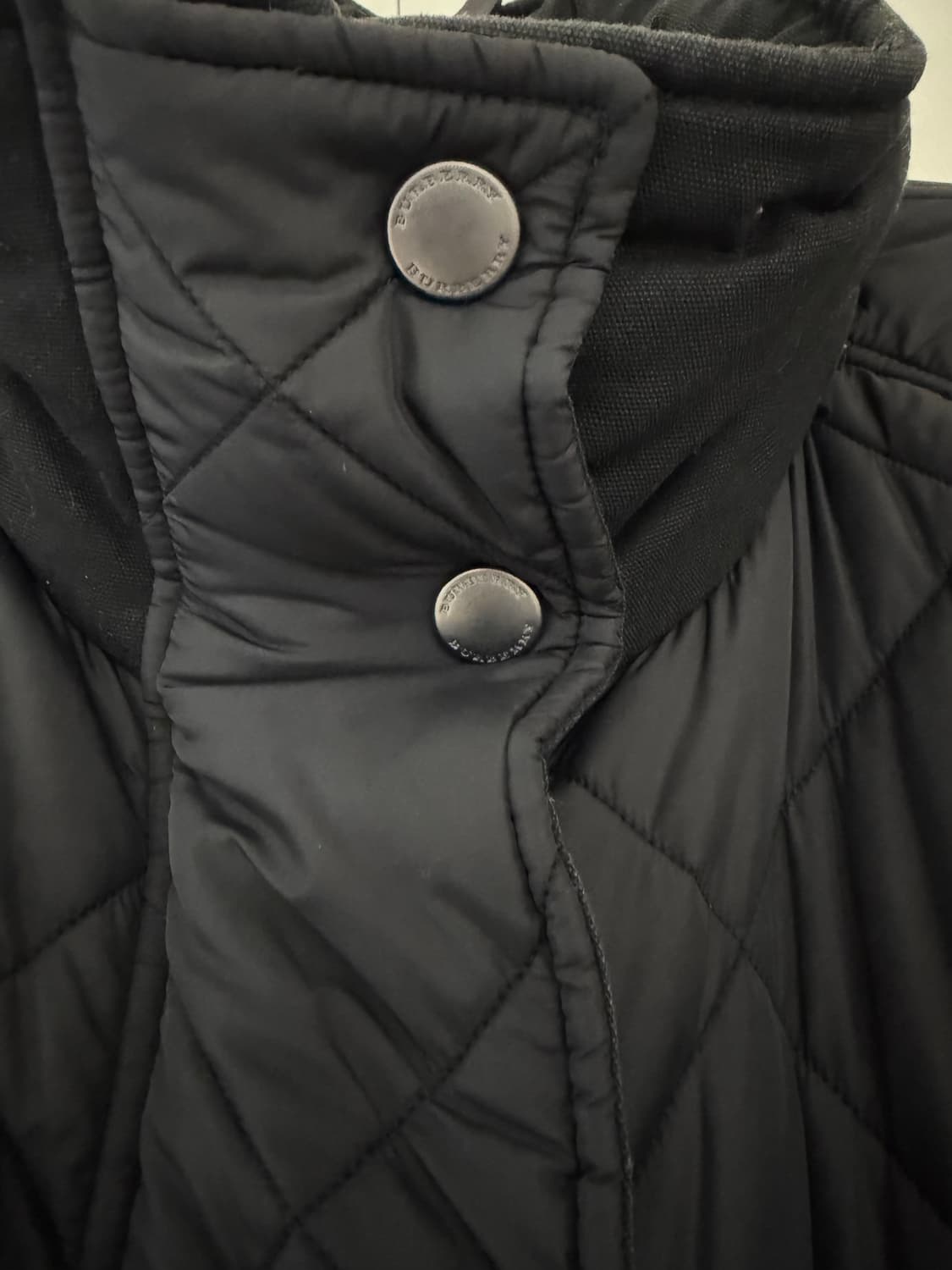 버버리 블랙 퀼팅 롱 코트 L(77) 상품이미지5