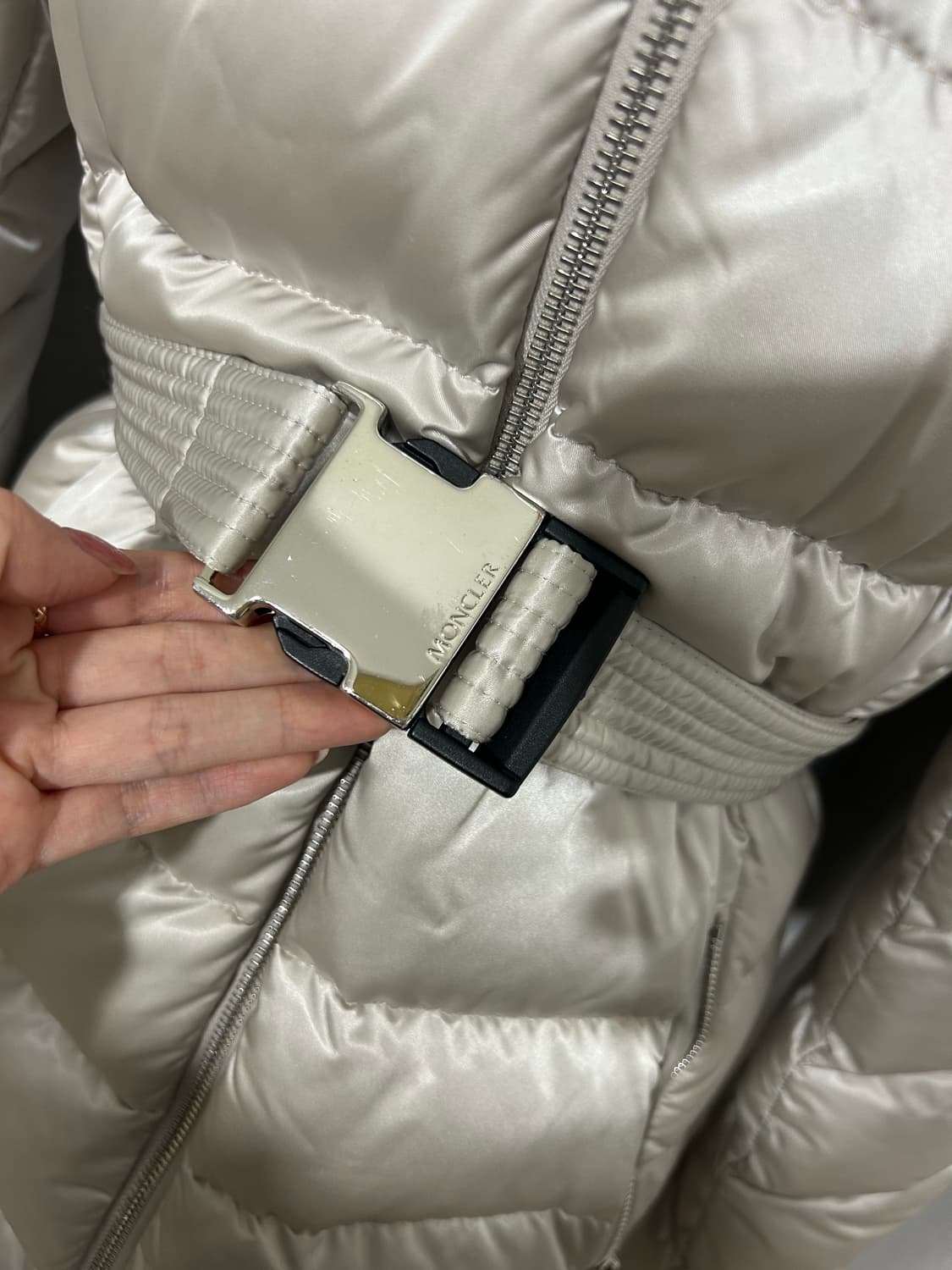 몽클레르 큐피돈 스톤베이지 0사이즈 상품이미지3