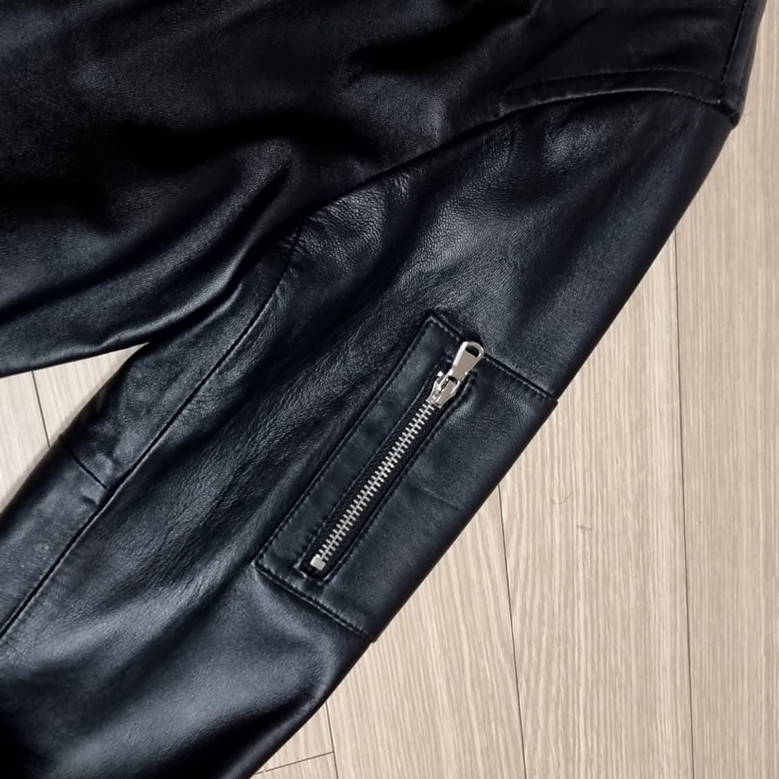 헤스티지 블랙 양가죽 레더 봄버 자켓(95) 상품이미지3