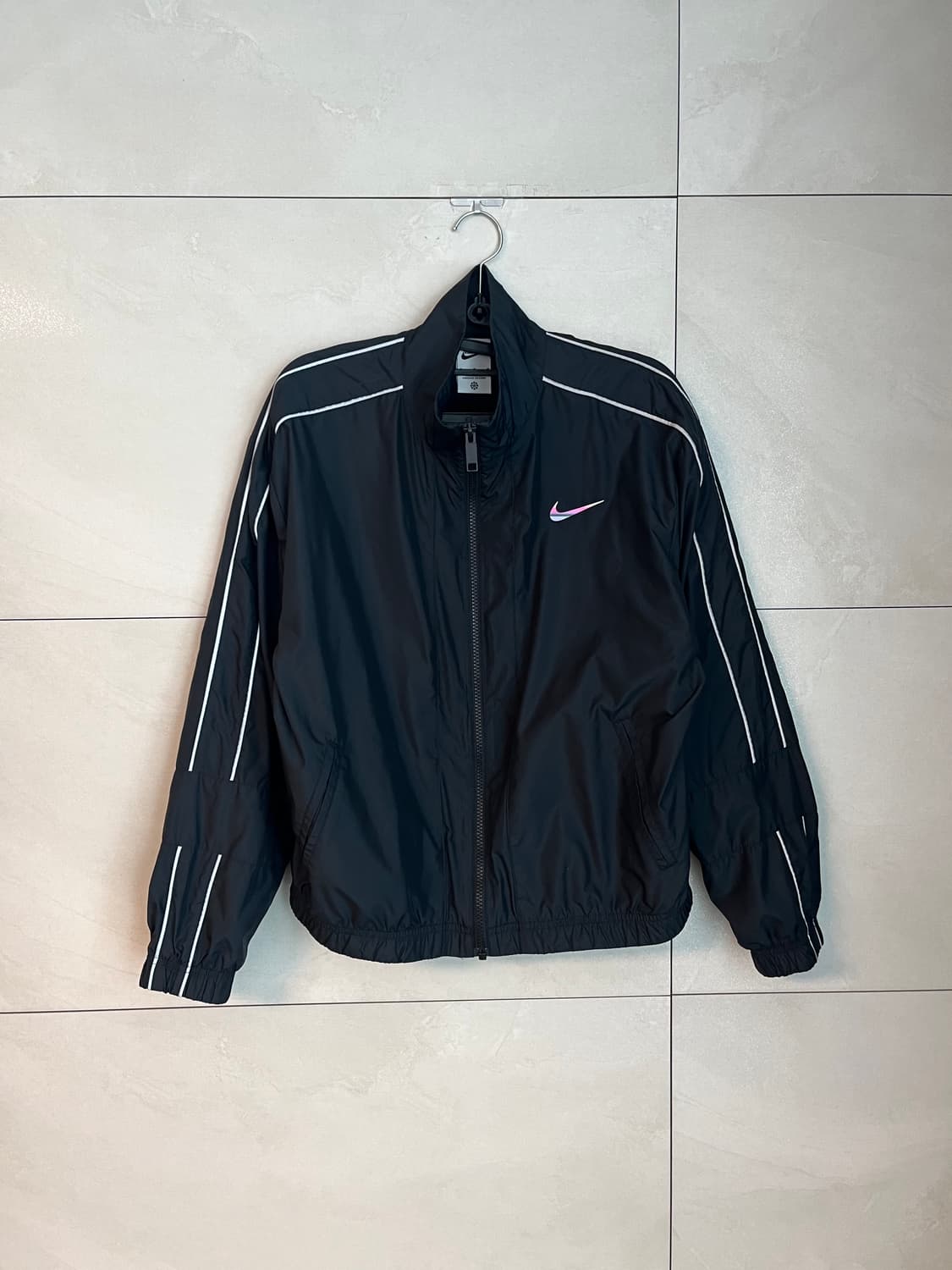 나이키 스우시 리펠 에센셜 바람막이 블랙 [M] 상품이미지1