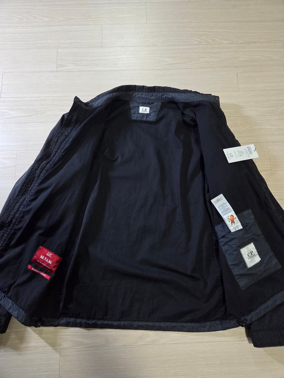 C.P컴퍼니 가먼트 다잉 렌즈 오버셔츠 (블랙) 상품이미지8