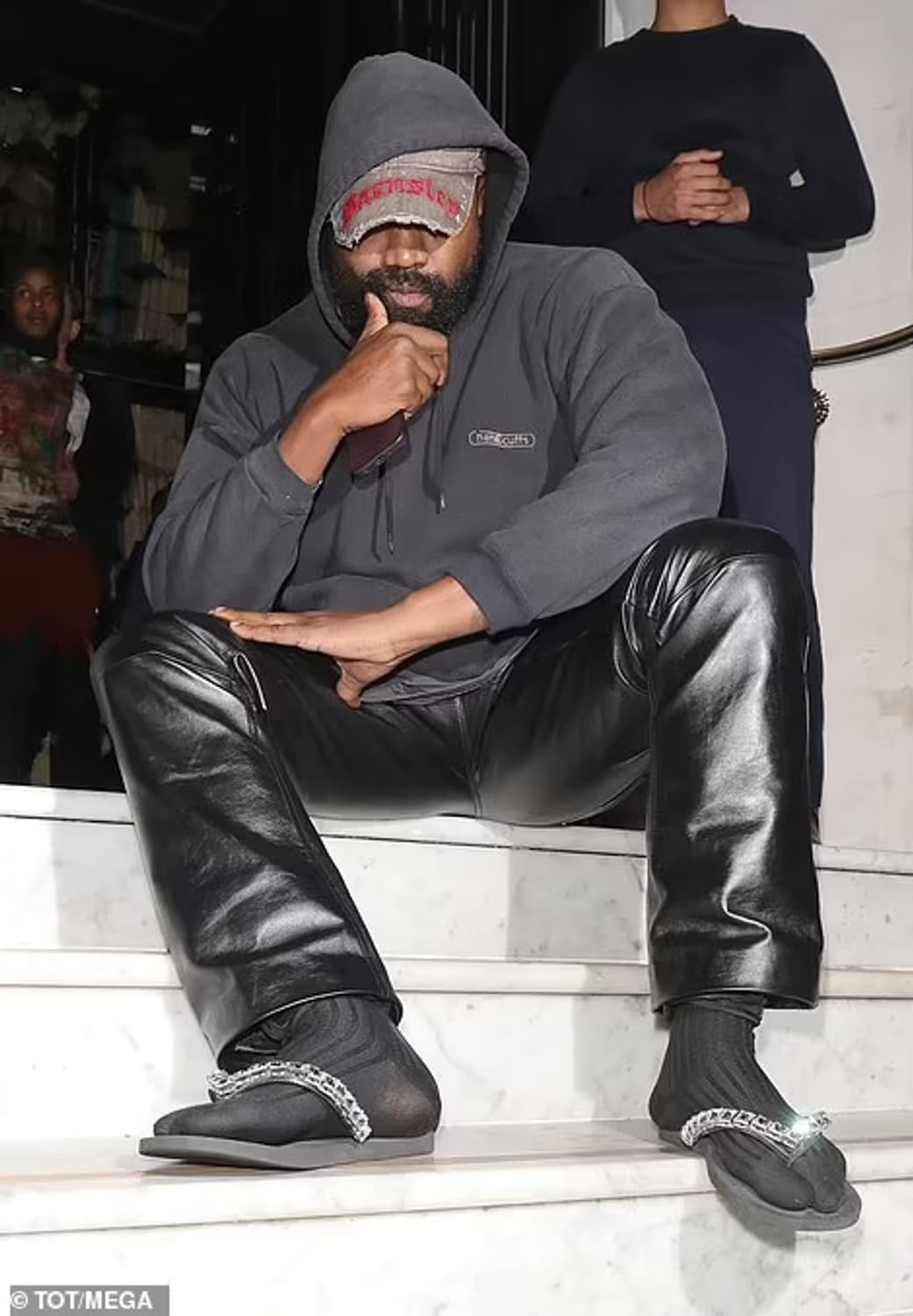 빈티지 핸드커프스 후디 블랙 상품이미지2