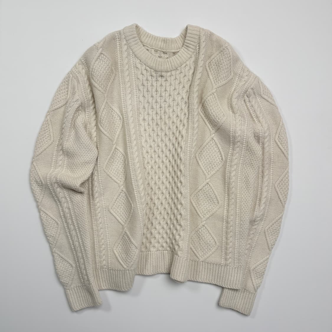 [free] Handmade ivory sweater knit  상품이미지1