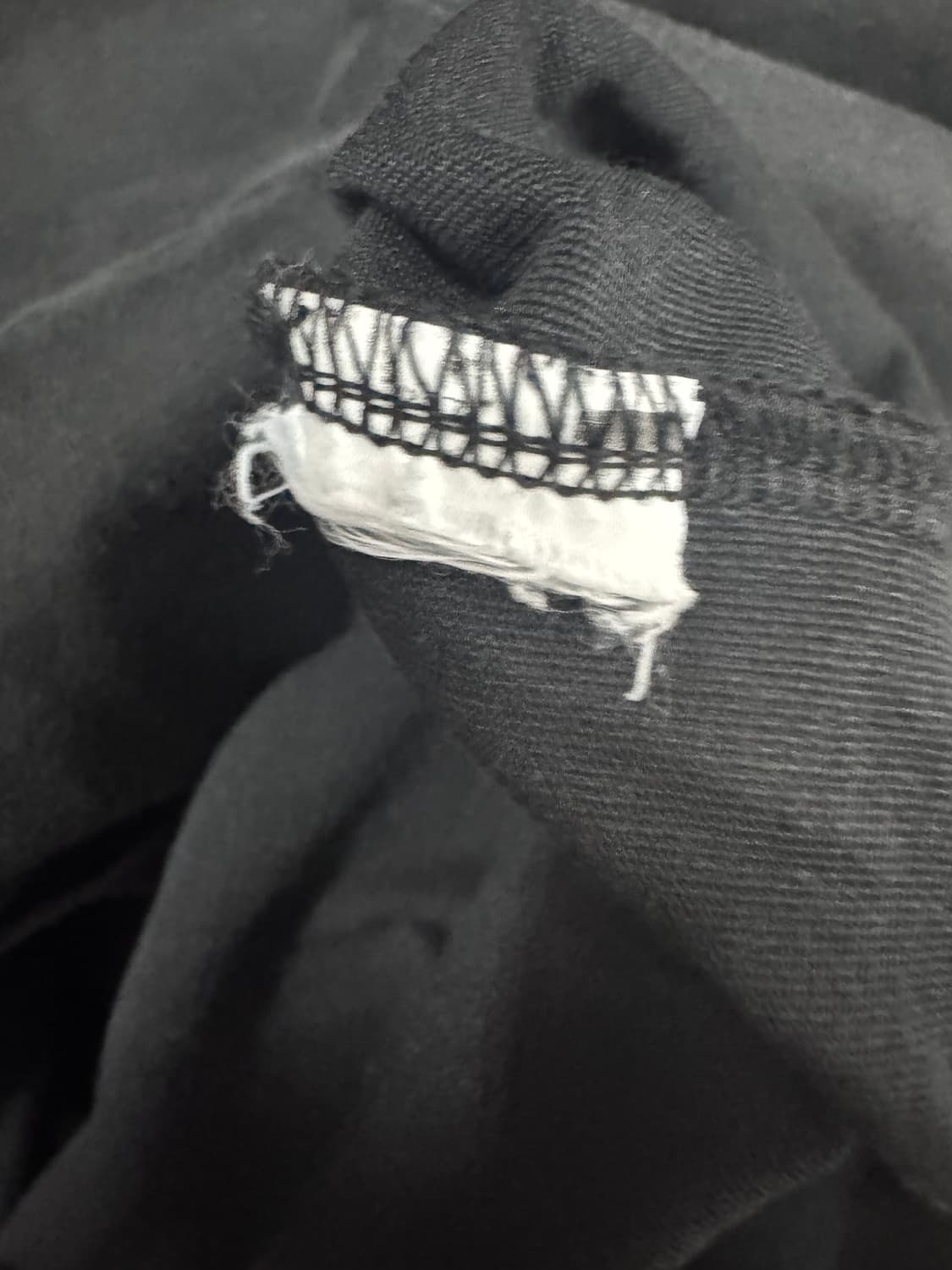 디스커버리 뒷 프린팅 반팔 티셔츠 상품이미지3