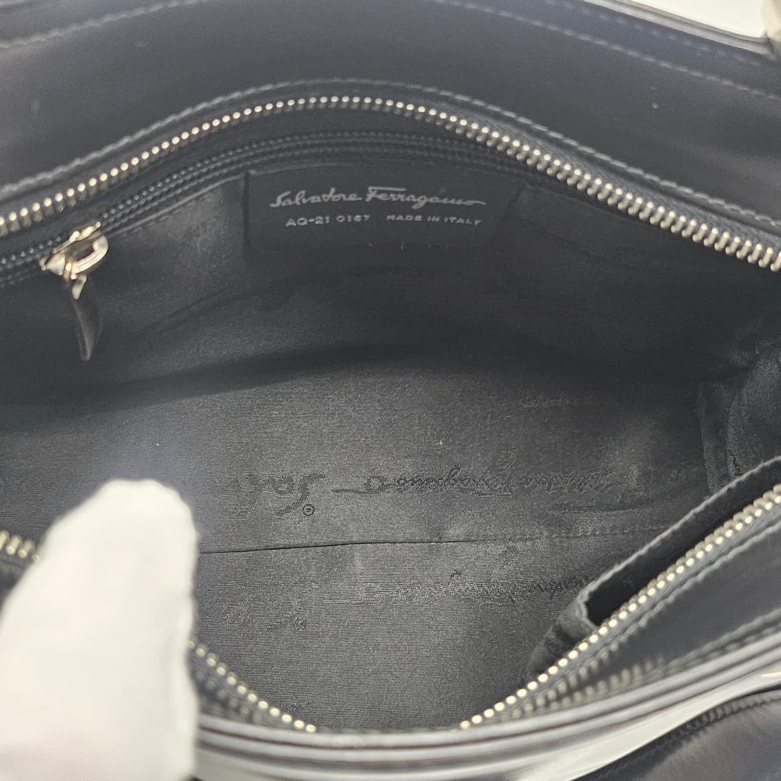 정품 페라가모 사첼 간치니 은장 투웨이백 상품이미지8