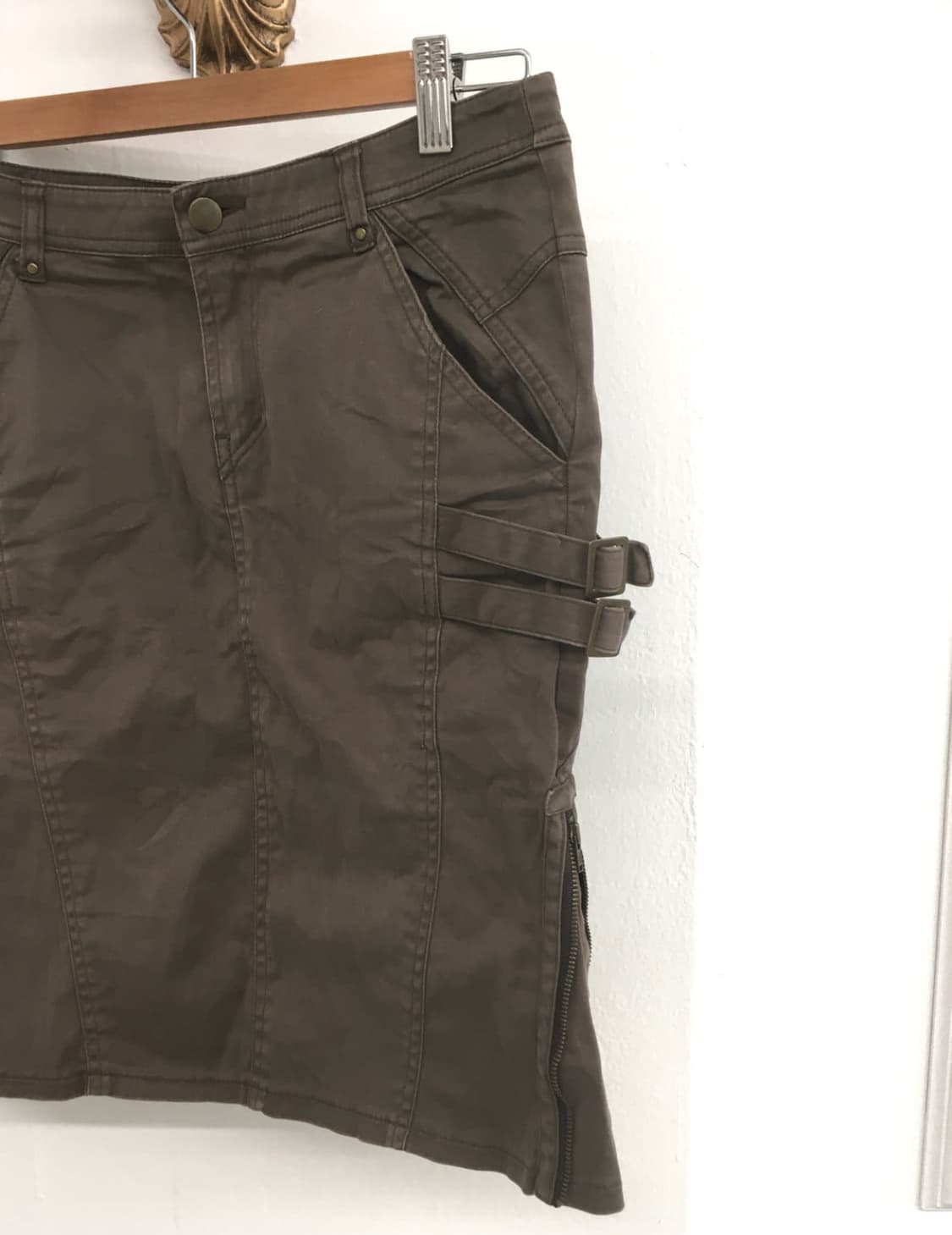 side buckle khaki skirt 상품이미지2