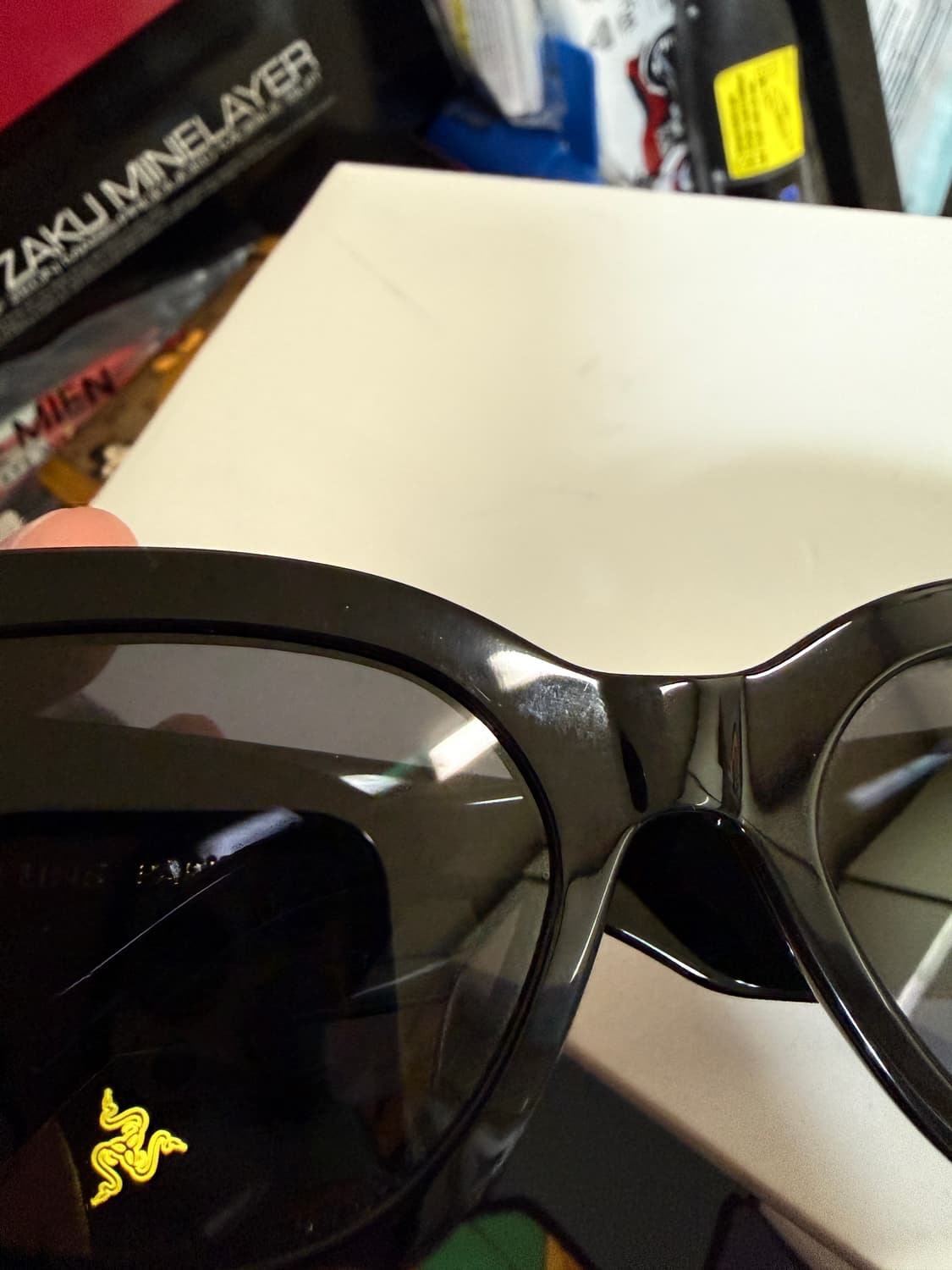 셀린느 선글라스 cl40282u 01a 상품이미지1