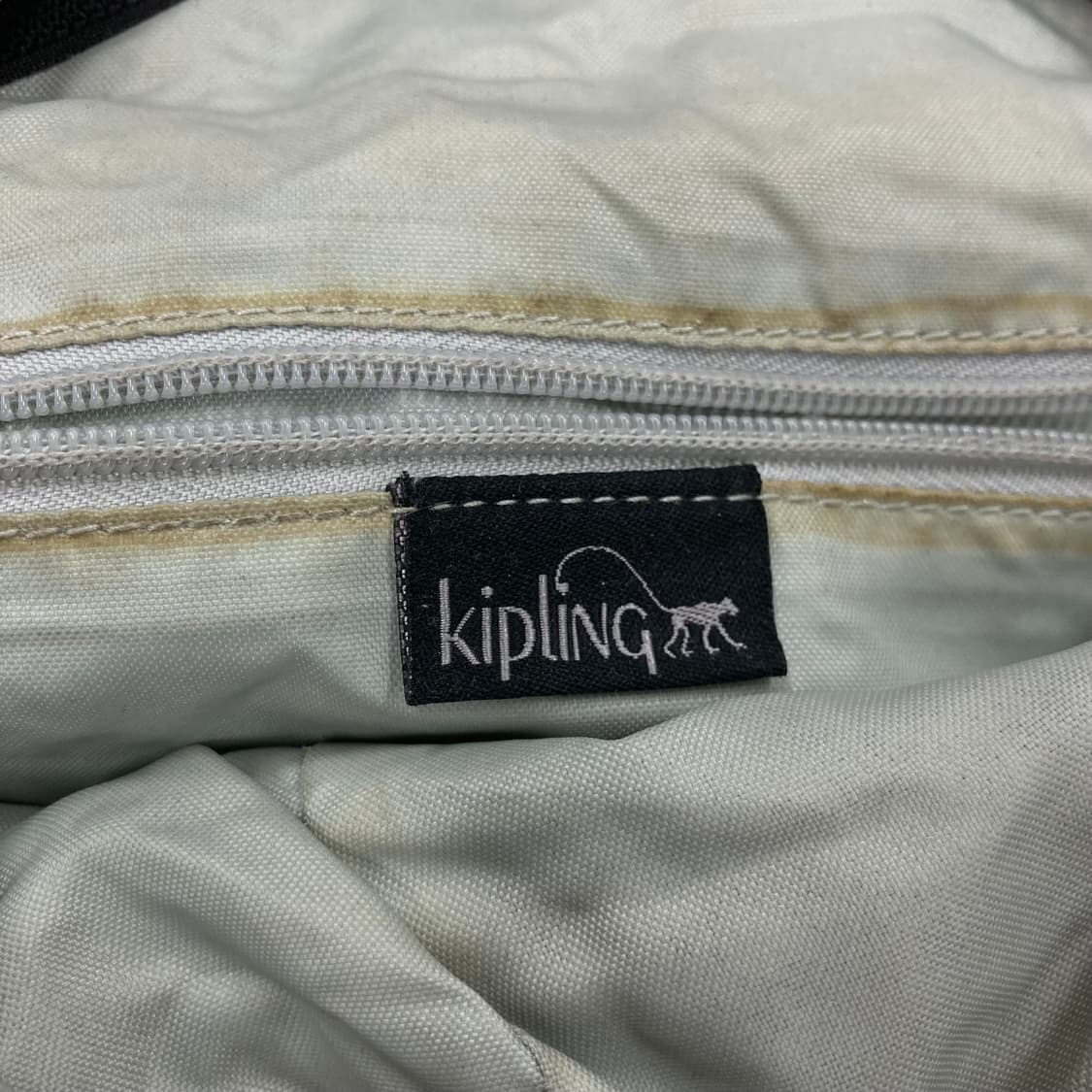 키플링 y2k 스티치 블랙 미니 백팩 상품이미지4