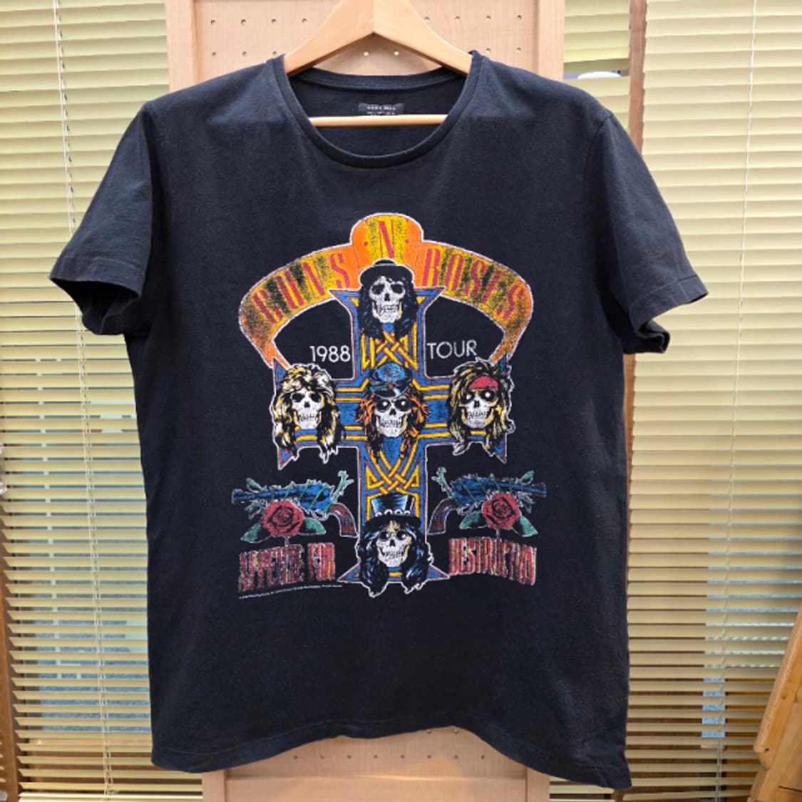 [ZARA] Guns N' Roses Tour 1988
 상품이미지2