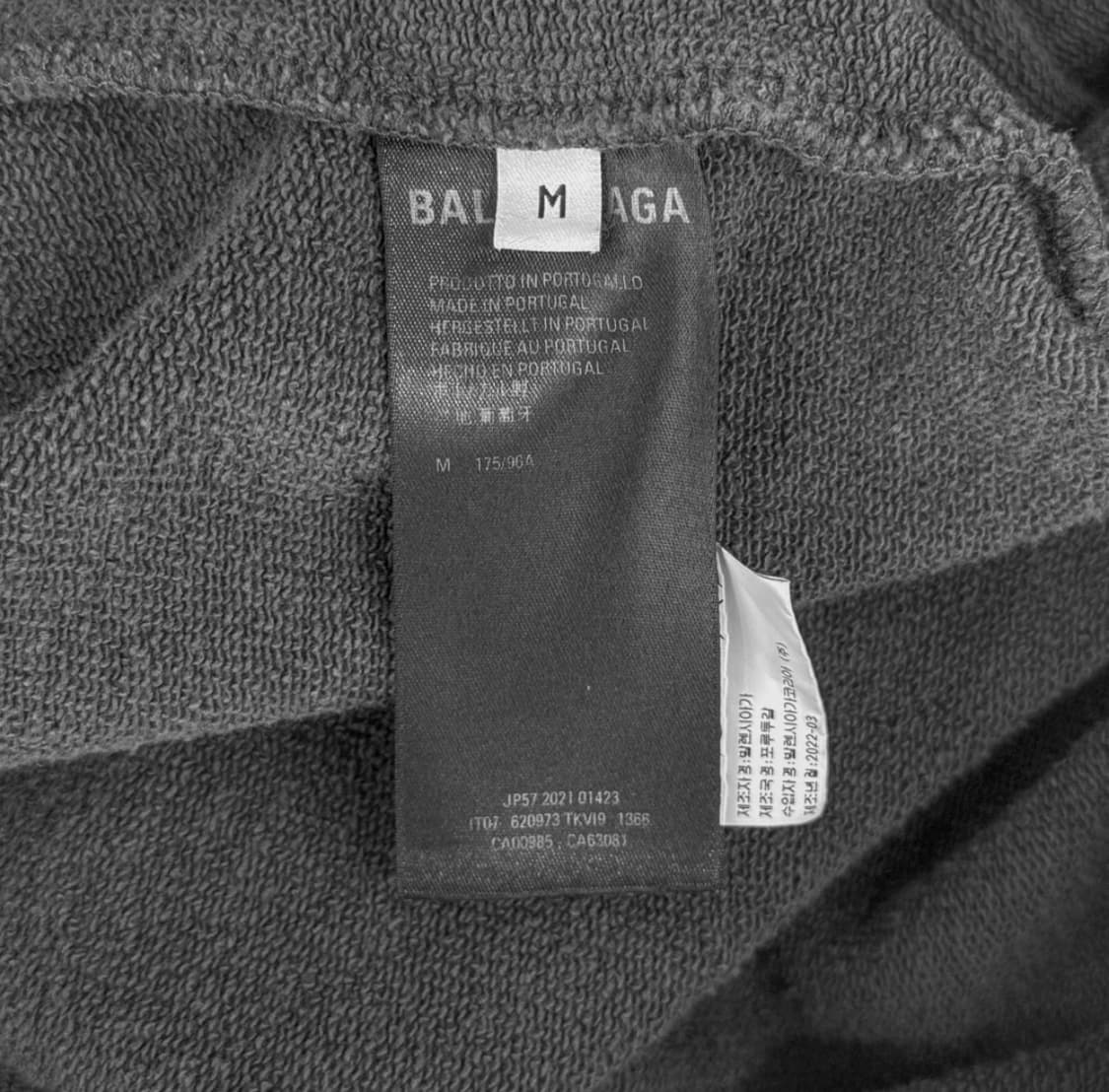 [M] 발렌시아가 남성 폴리티컬 자수 로고 라지핏 후드 티셔츠 그레이 상품이미지8