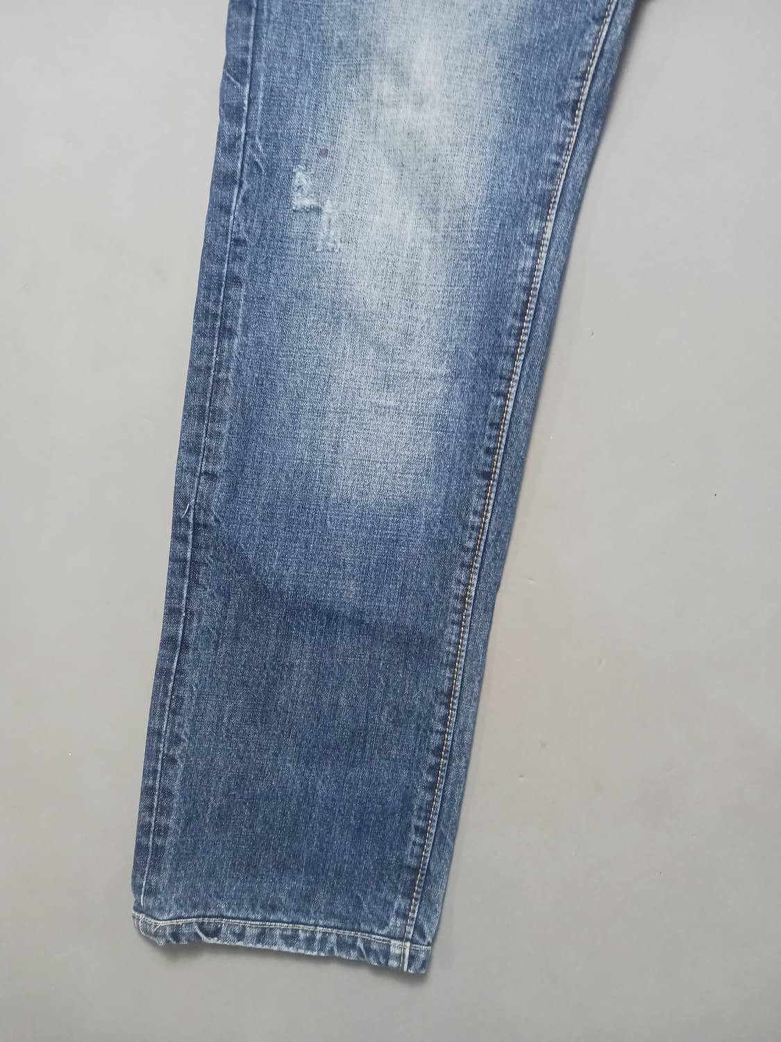 [34] 디스퀘어드2 멀티페인팅 레드탭 레귤러진 청바지 상품이미지3